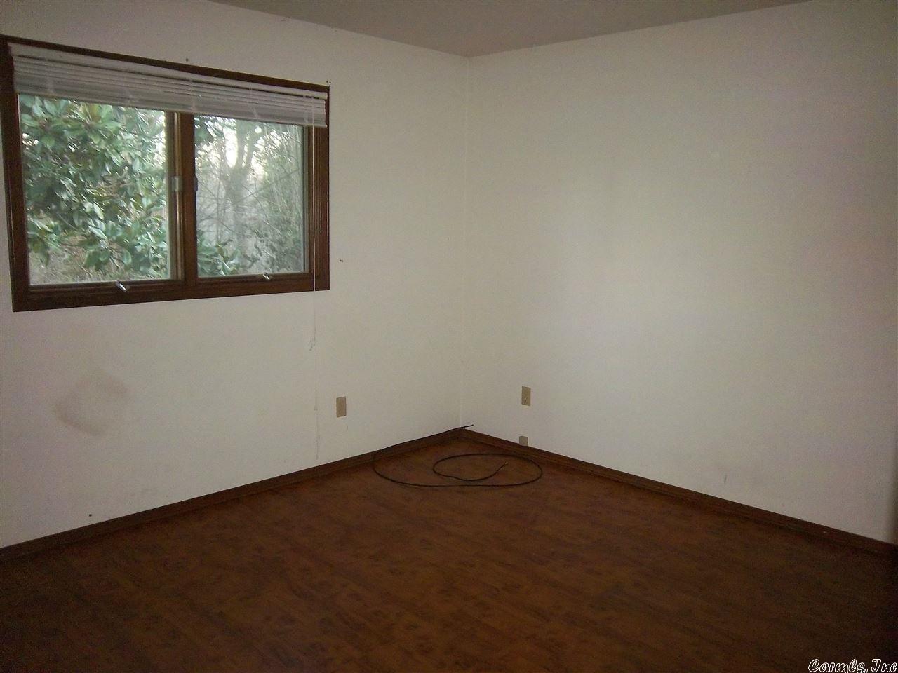 Thunderbird 1st - Residential Lease