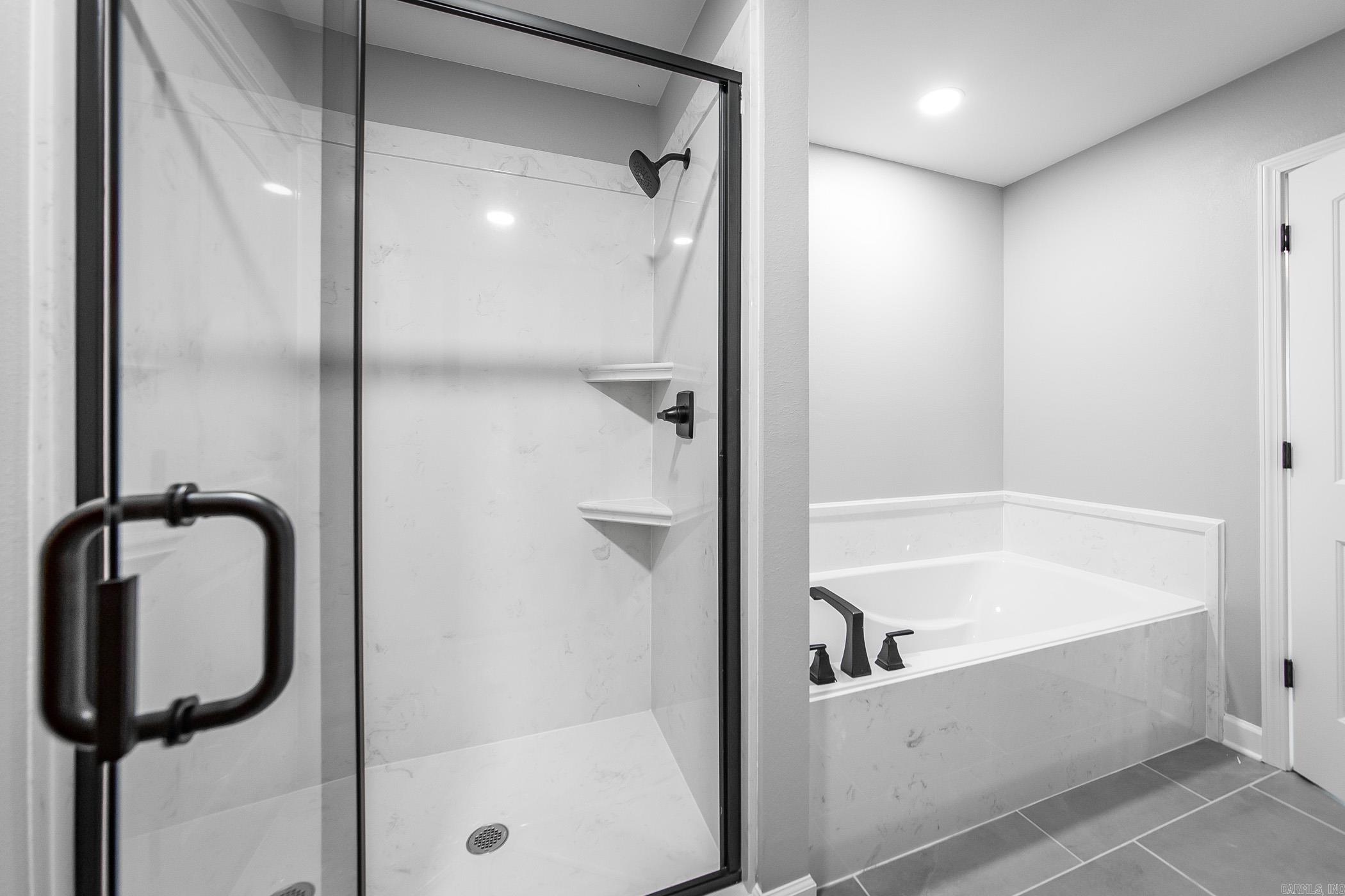 JAXON TERRACE - Residential