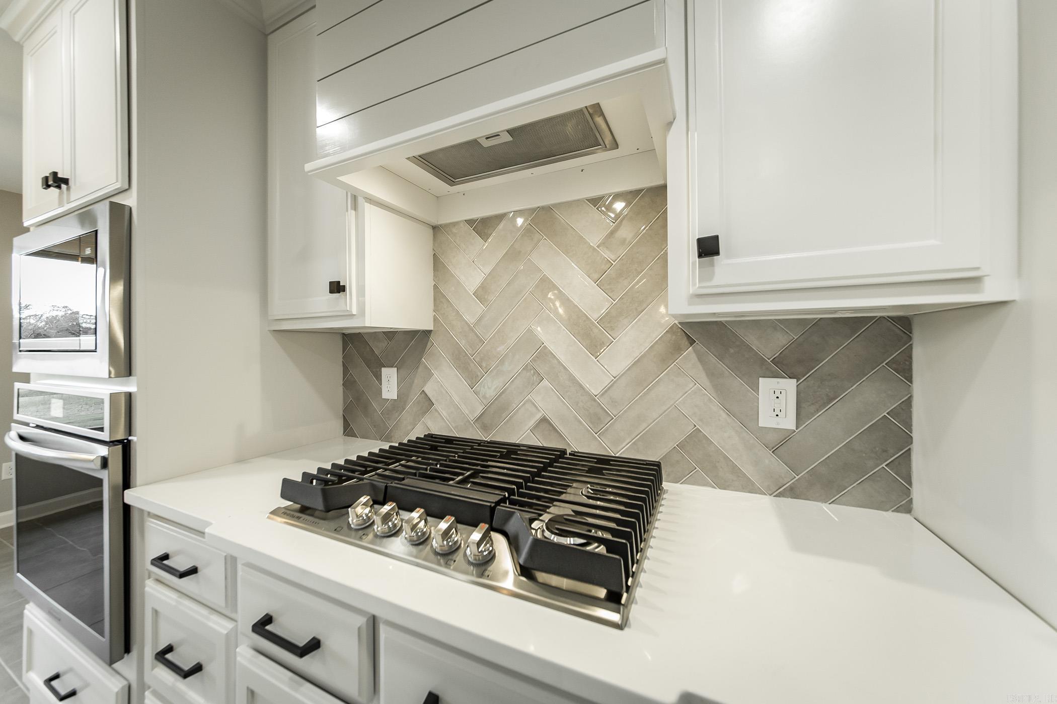 JAXON TERRACE - Residential