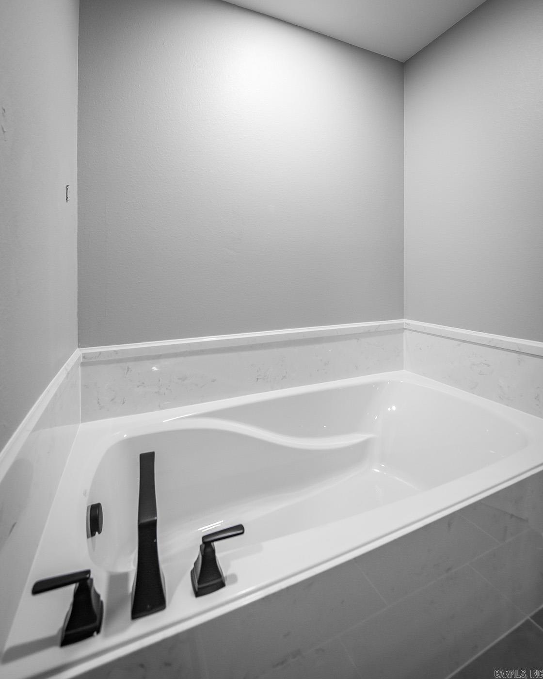 JAXON TERRACE - Residential