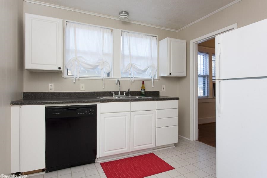 Melrose Place - Residential