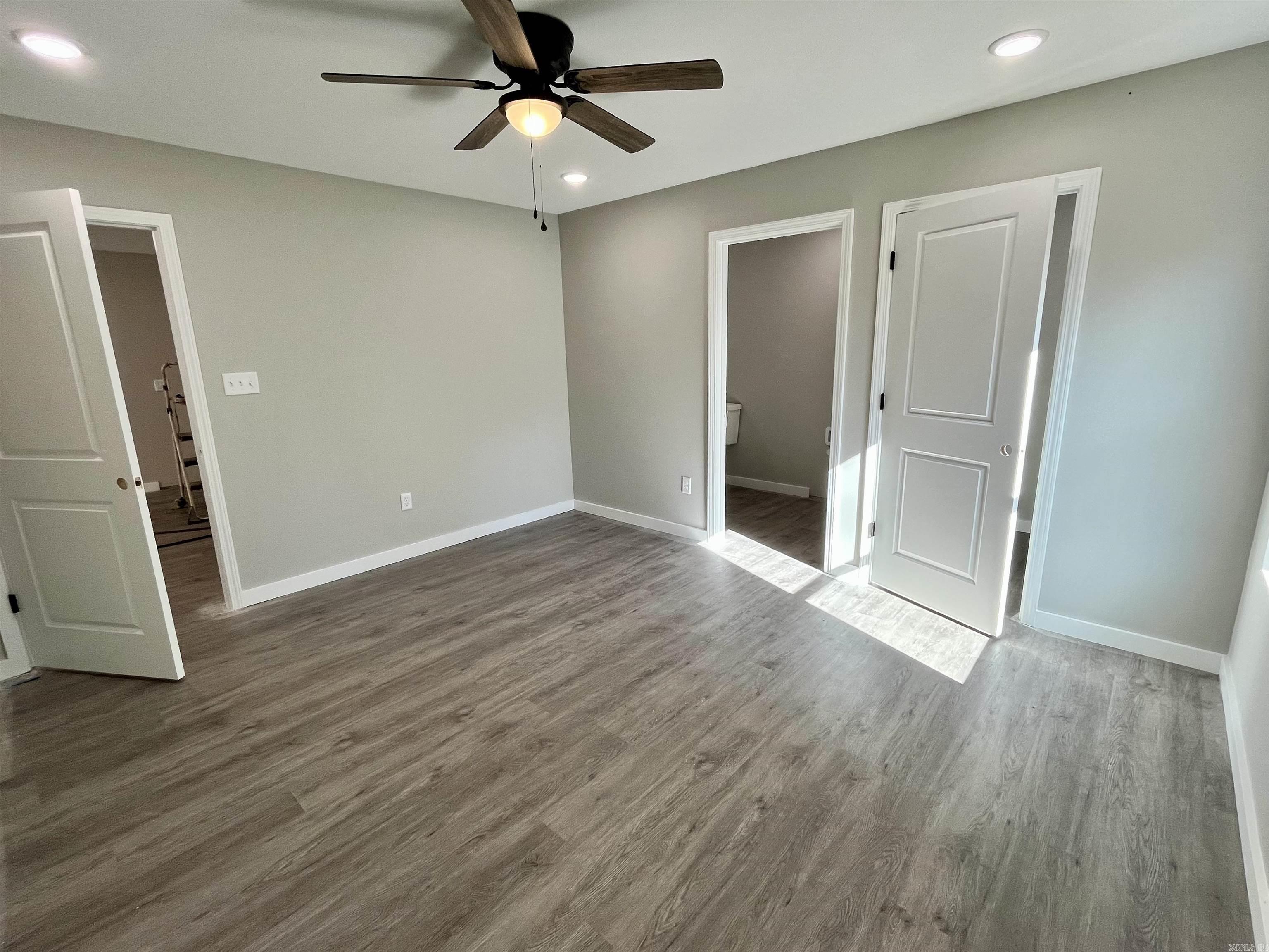 COLLEGE HILL ADDN - Residential