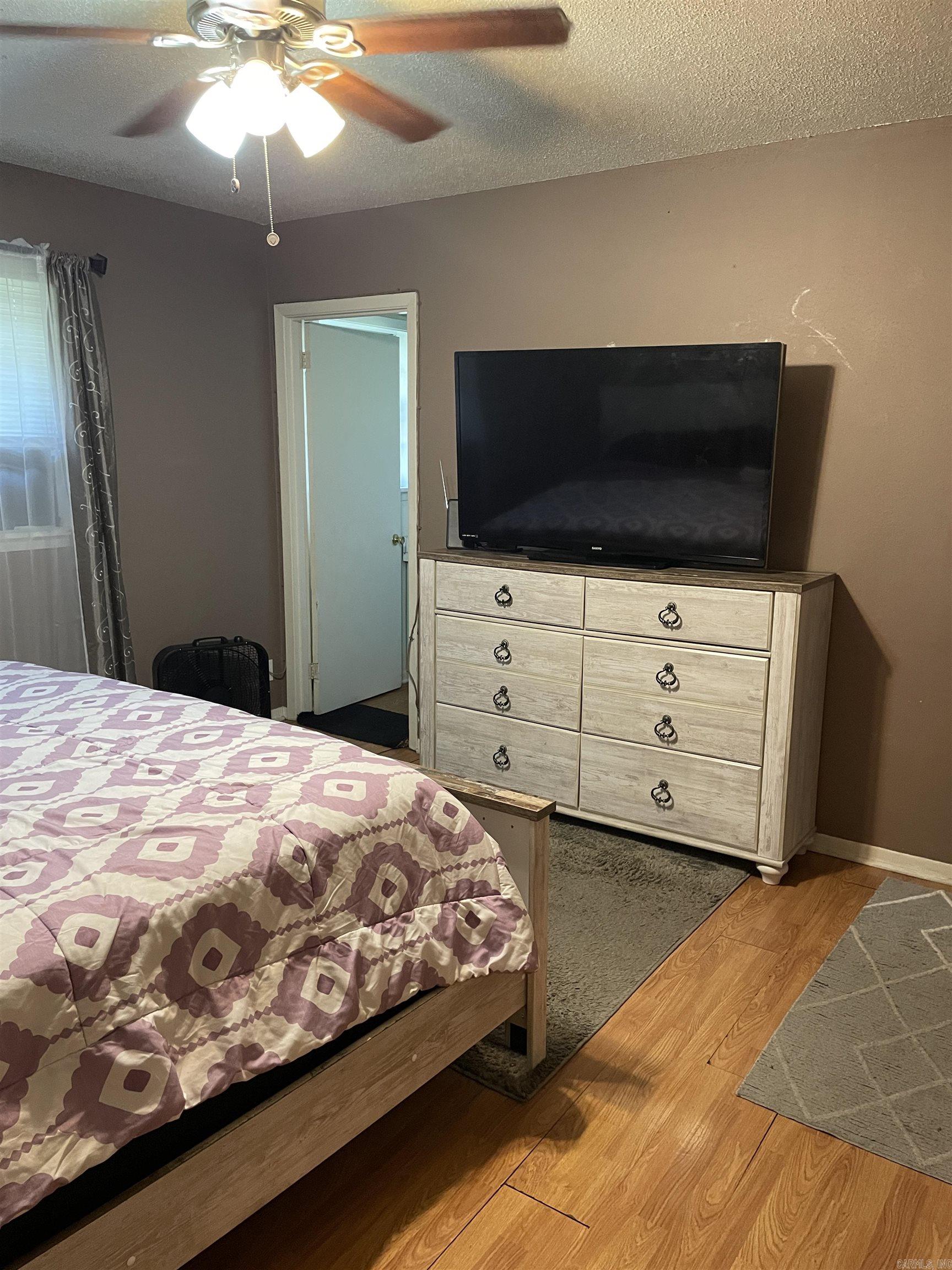 OAKHURST F - Residential