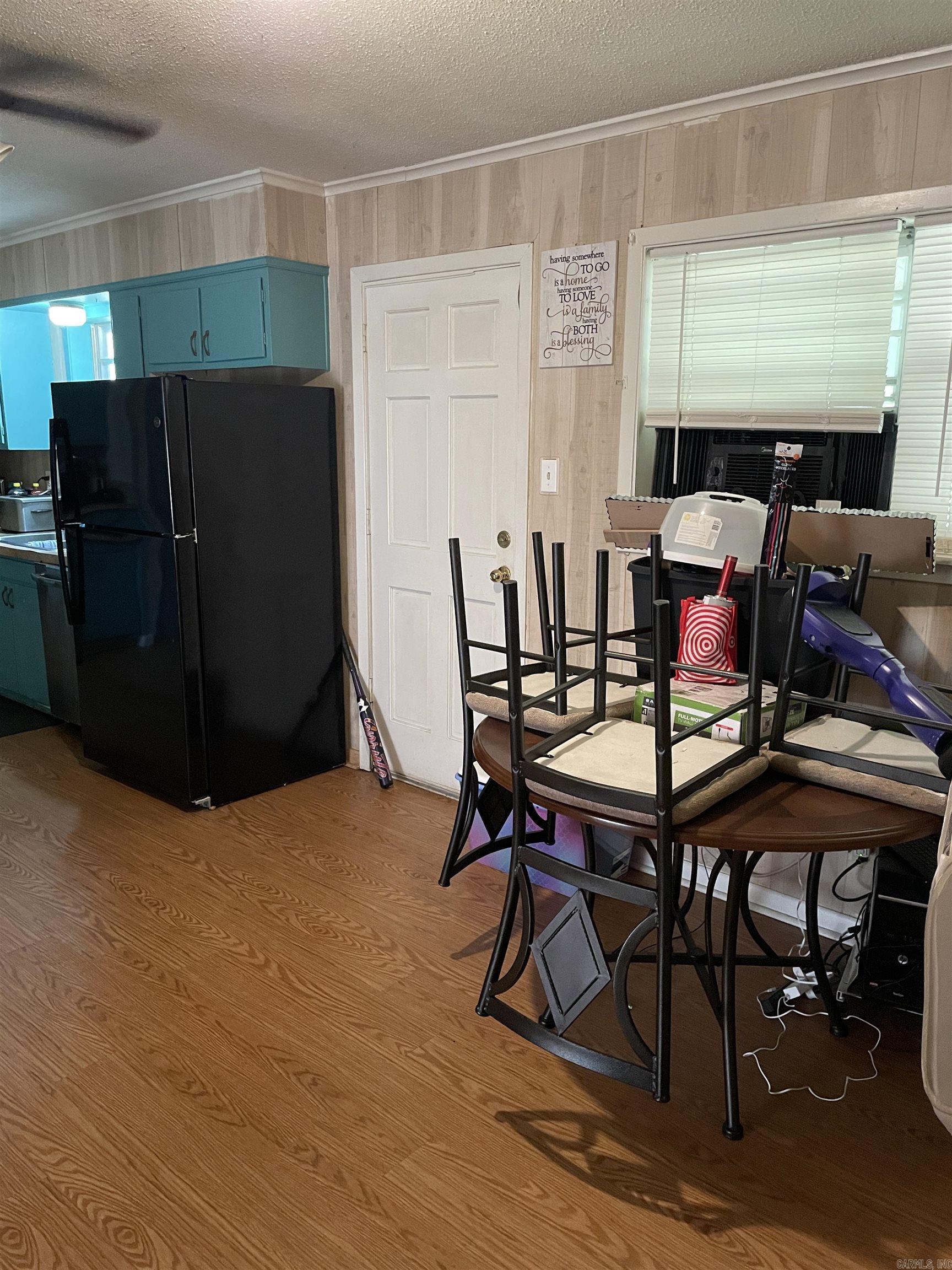 OAKHURST F - Residential