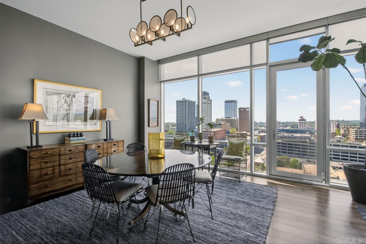 300 THIRD HPR - Residential