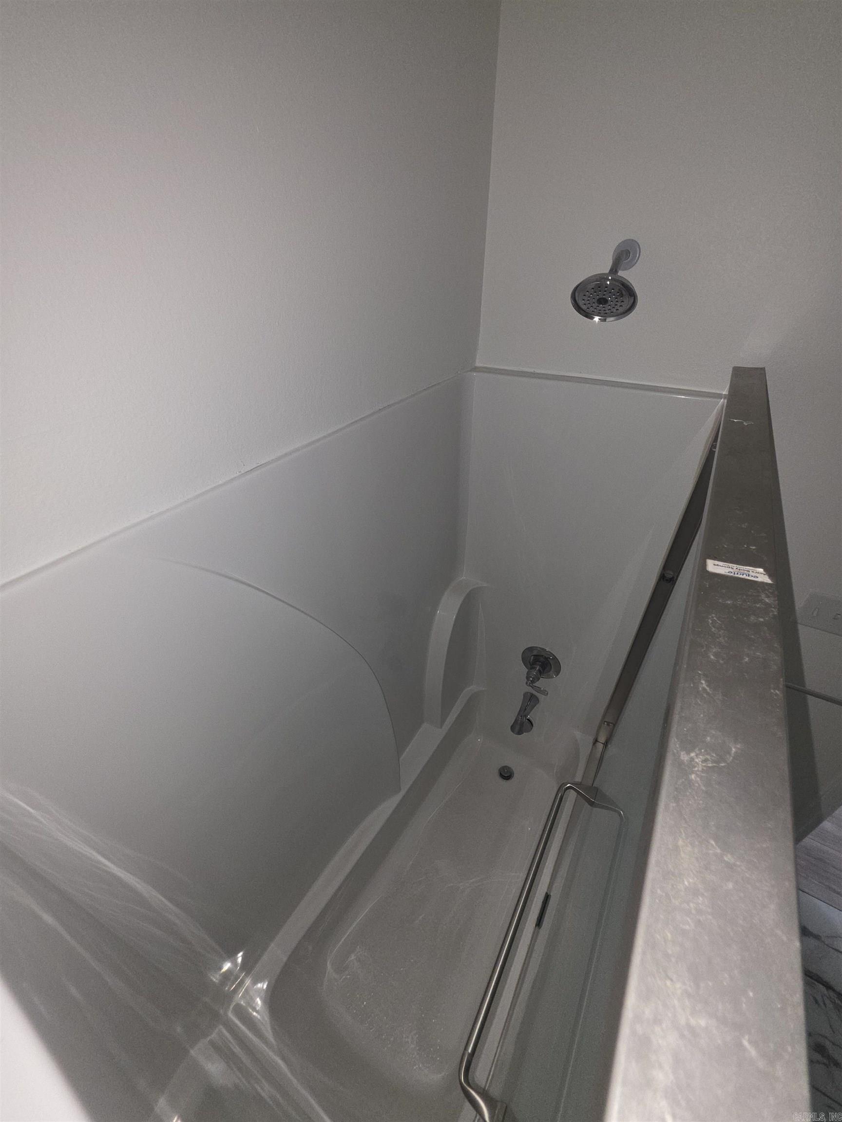 Robinson - Residential Lease