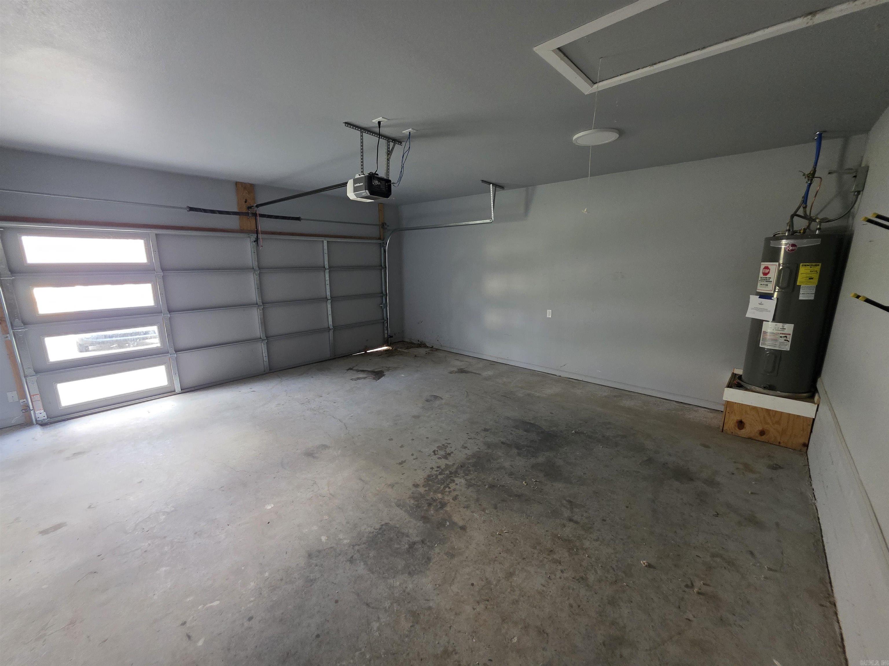 Robinson - Residential Lease