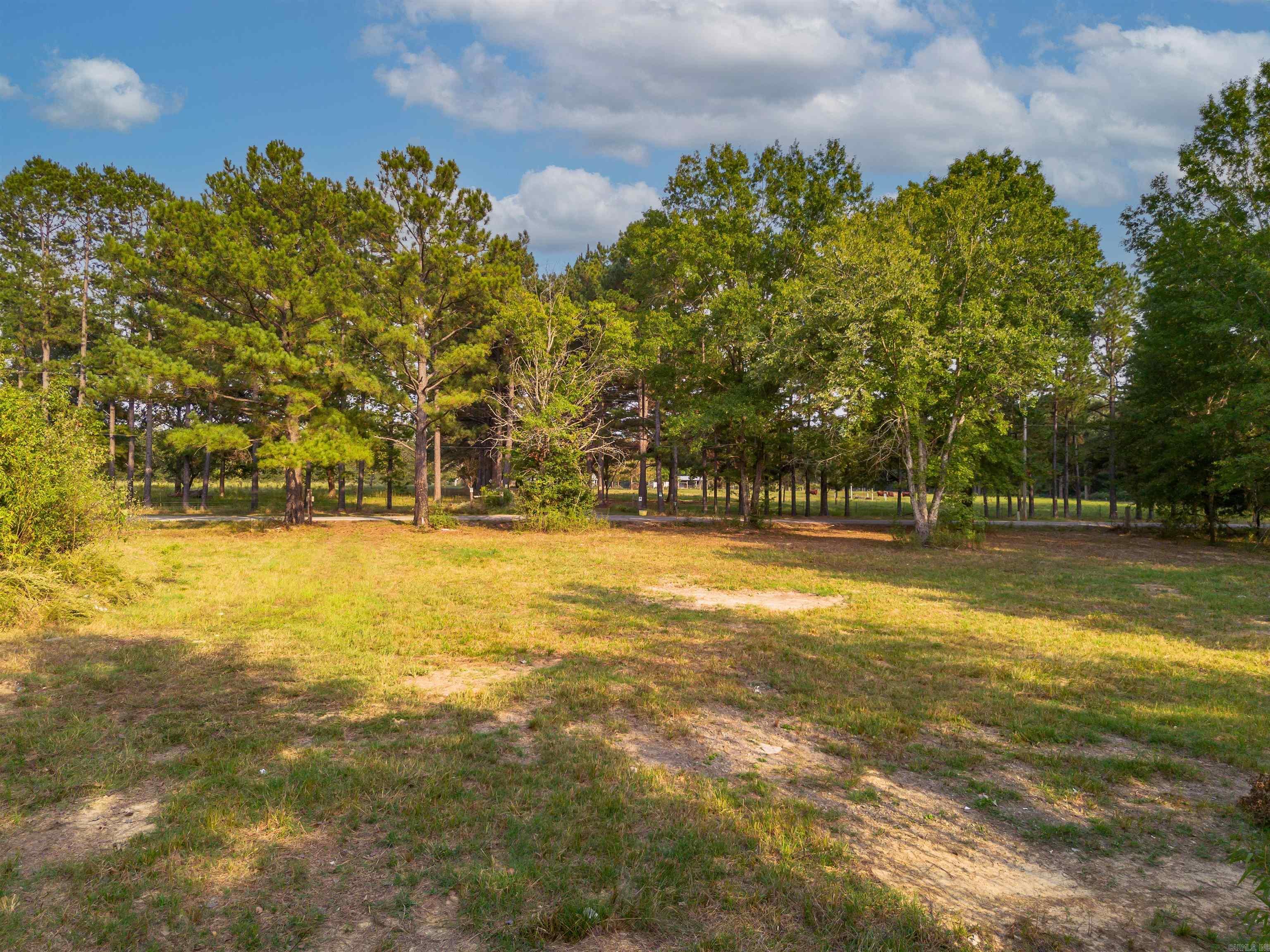 Metes & Bounds - Land