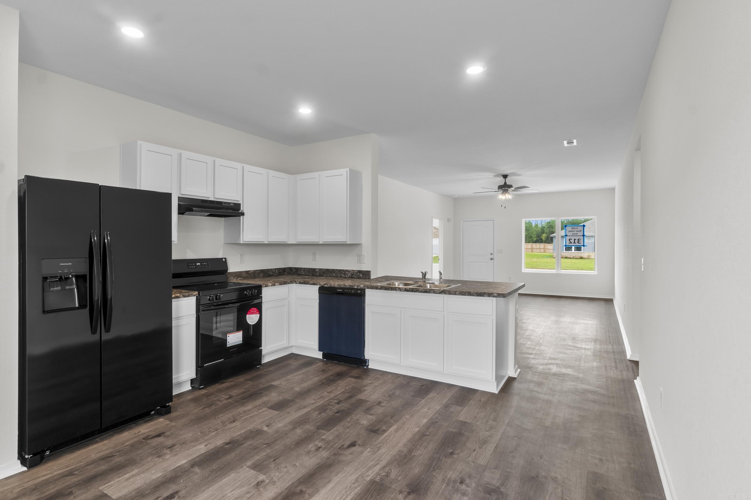SPRINGLAKE TRAILS - Residential