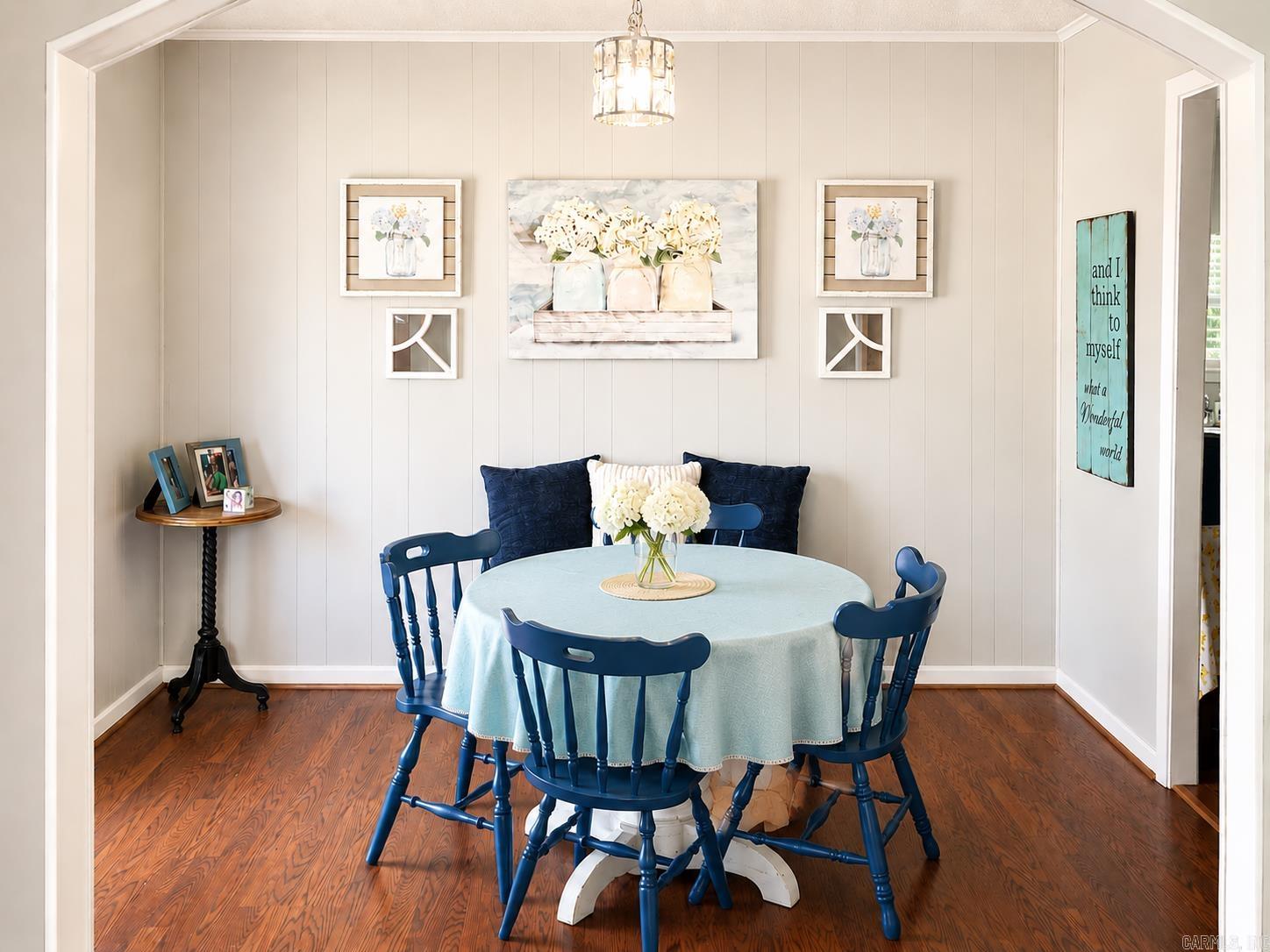 OAK HILL - Residential