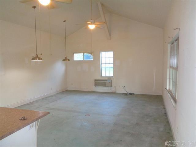 Metes & Bounds - Residential Income