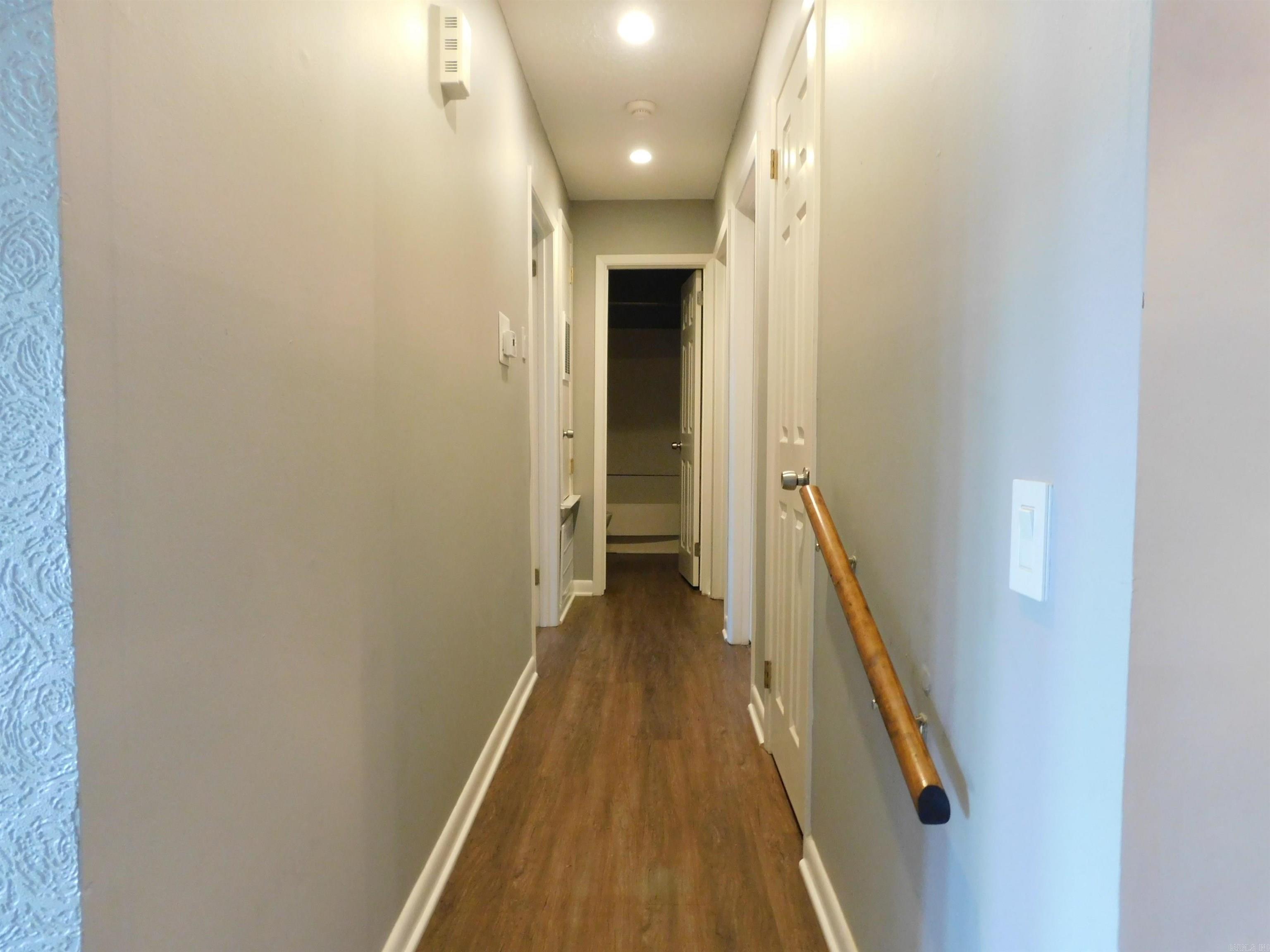 Pleasant View L-1 - Residential Lease