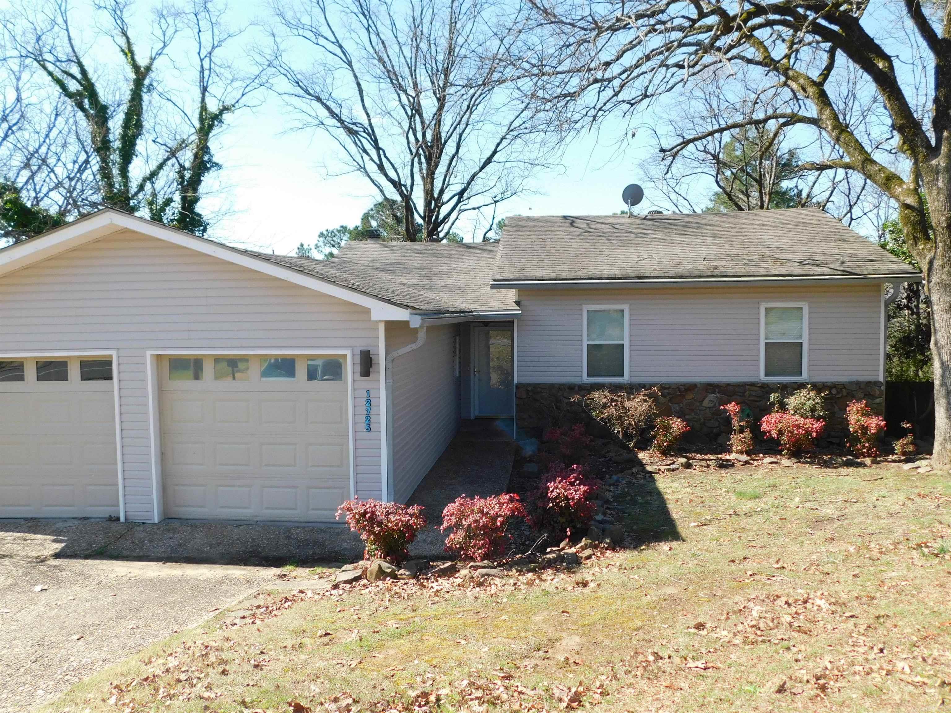 Pleasant View L-1 - Residential Lease