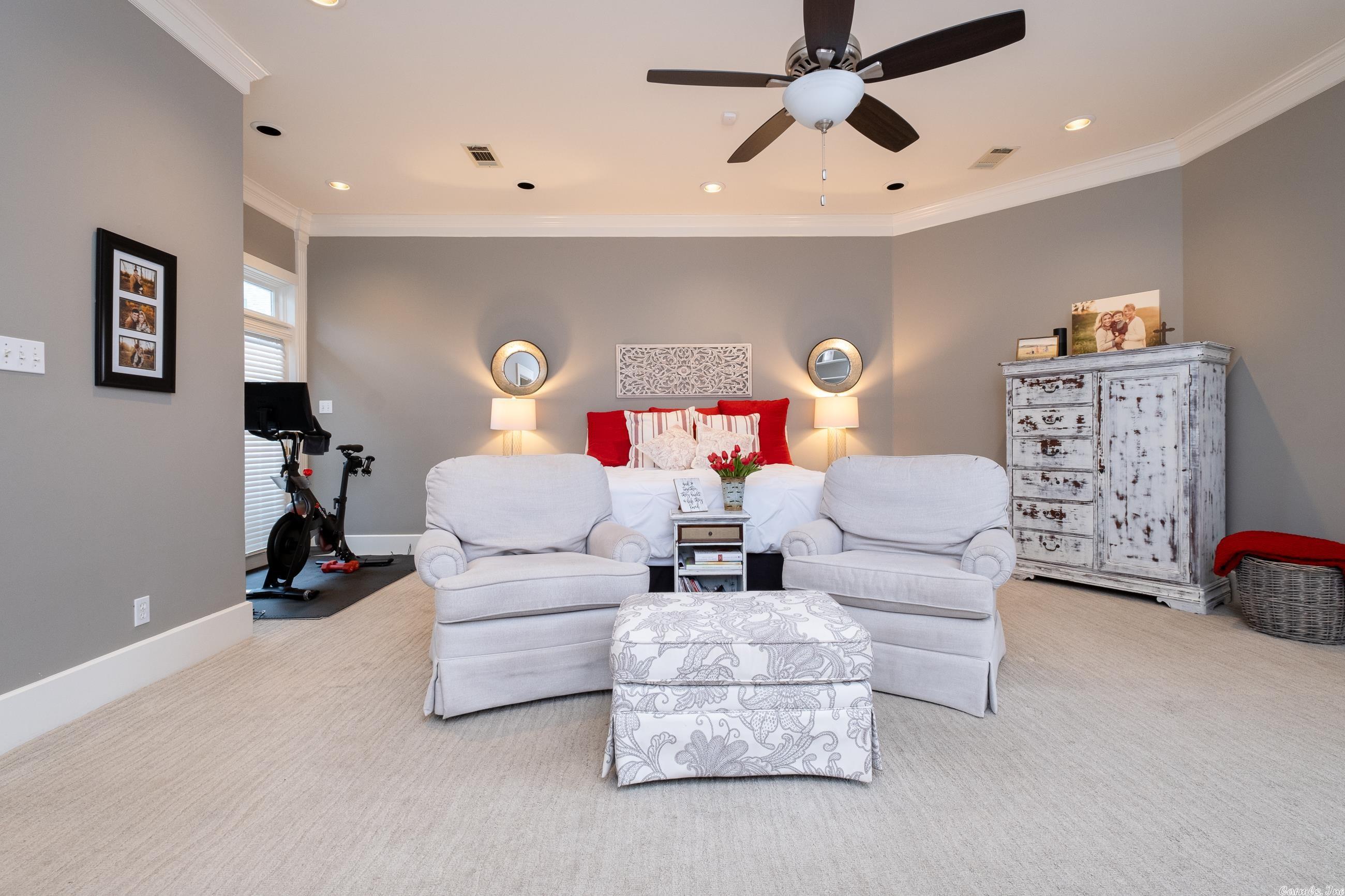 PARK HILL - Residential