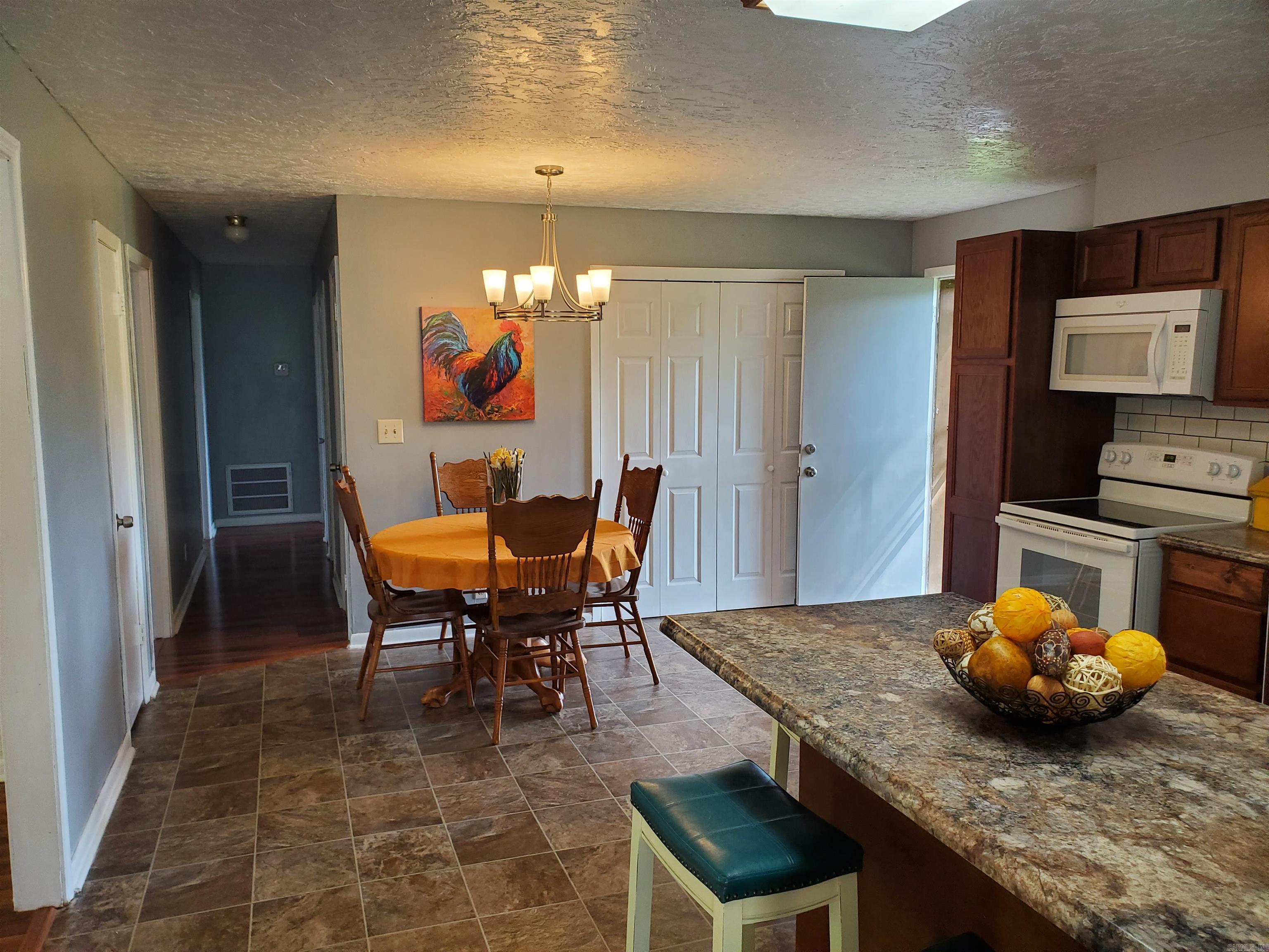 SHADY ACRES SUB - Residential