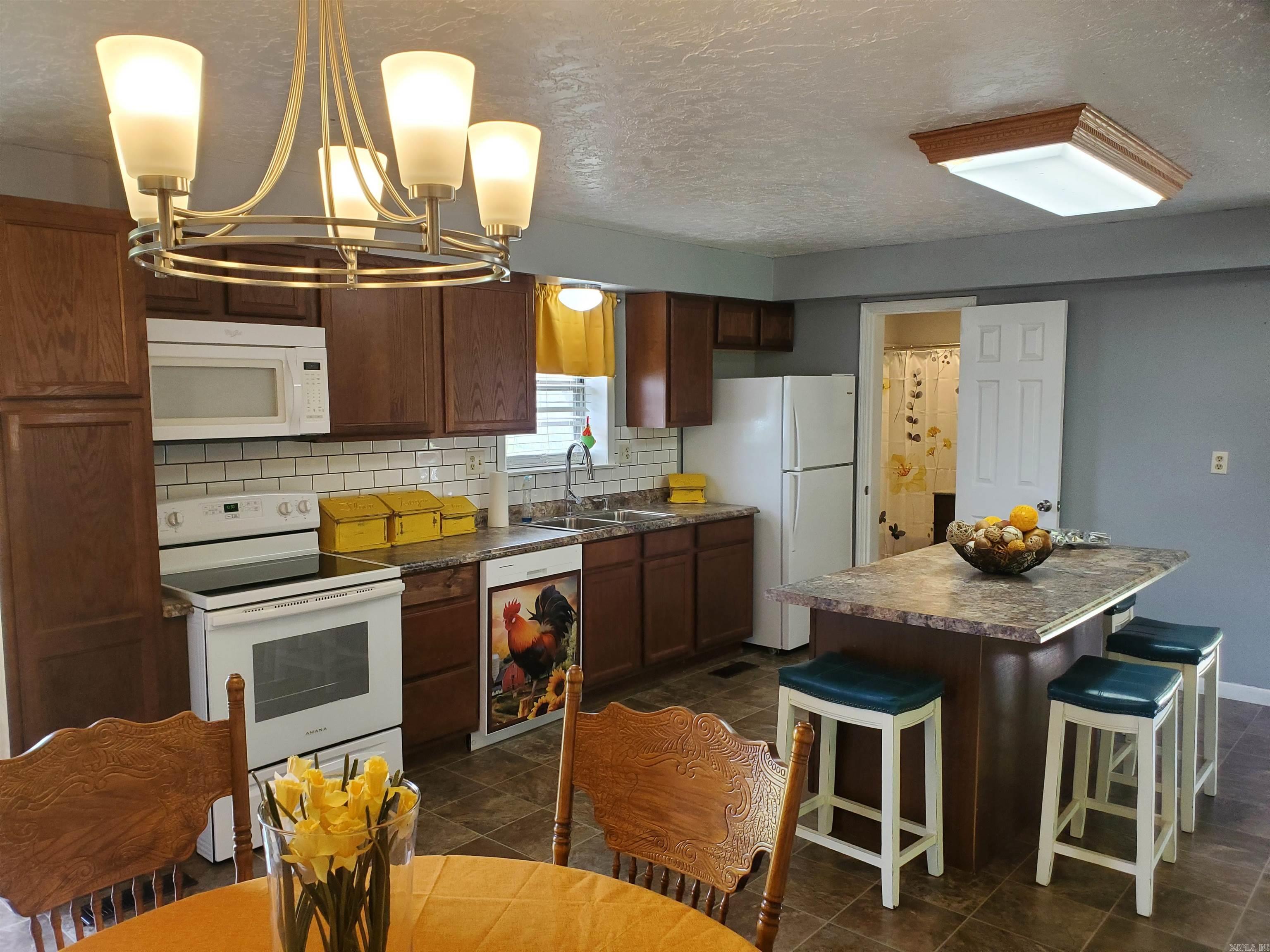 SHADY ACRES SUB - Residential