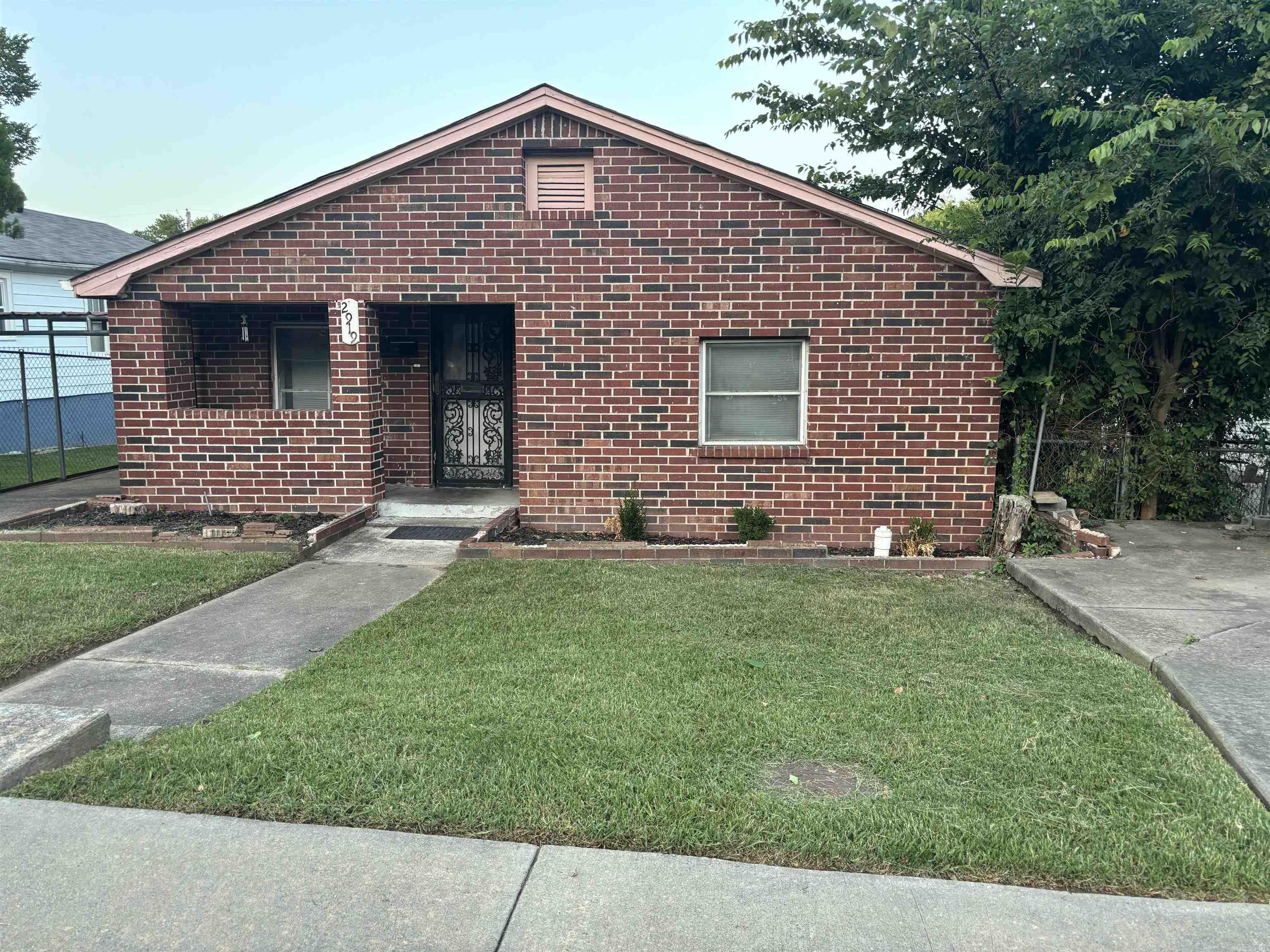 View Little Rock, AR 72206 house