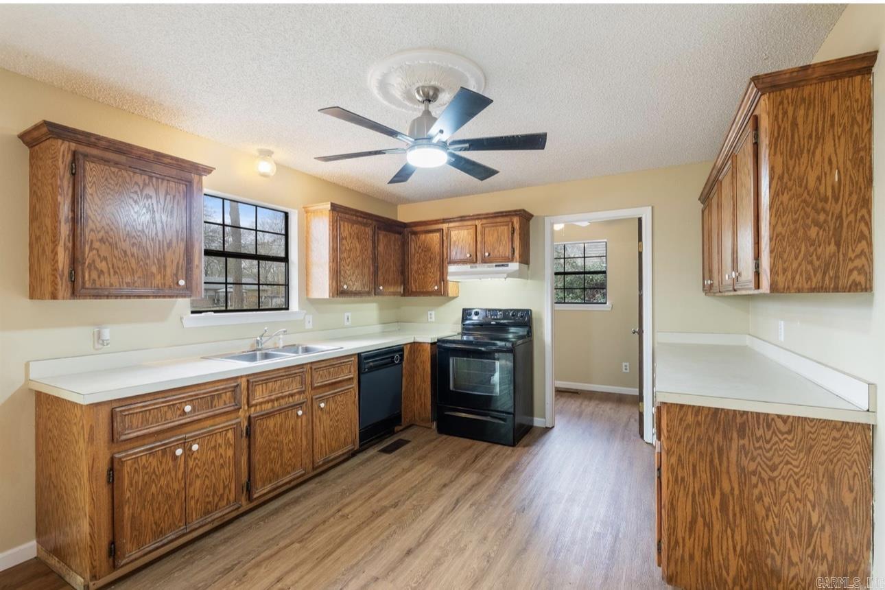 Oak Creek Village - Residential