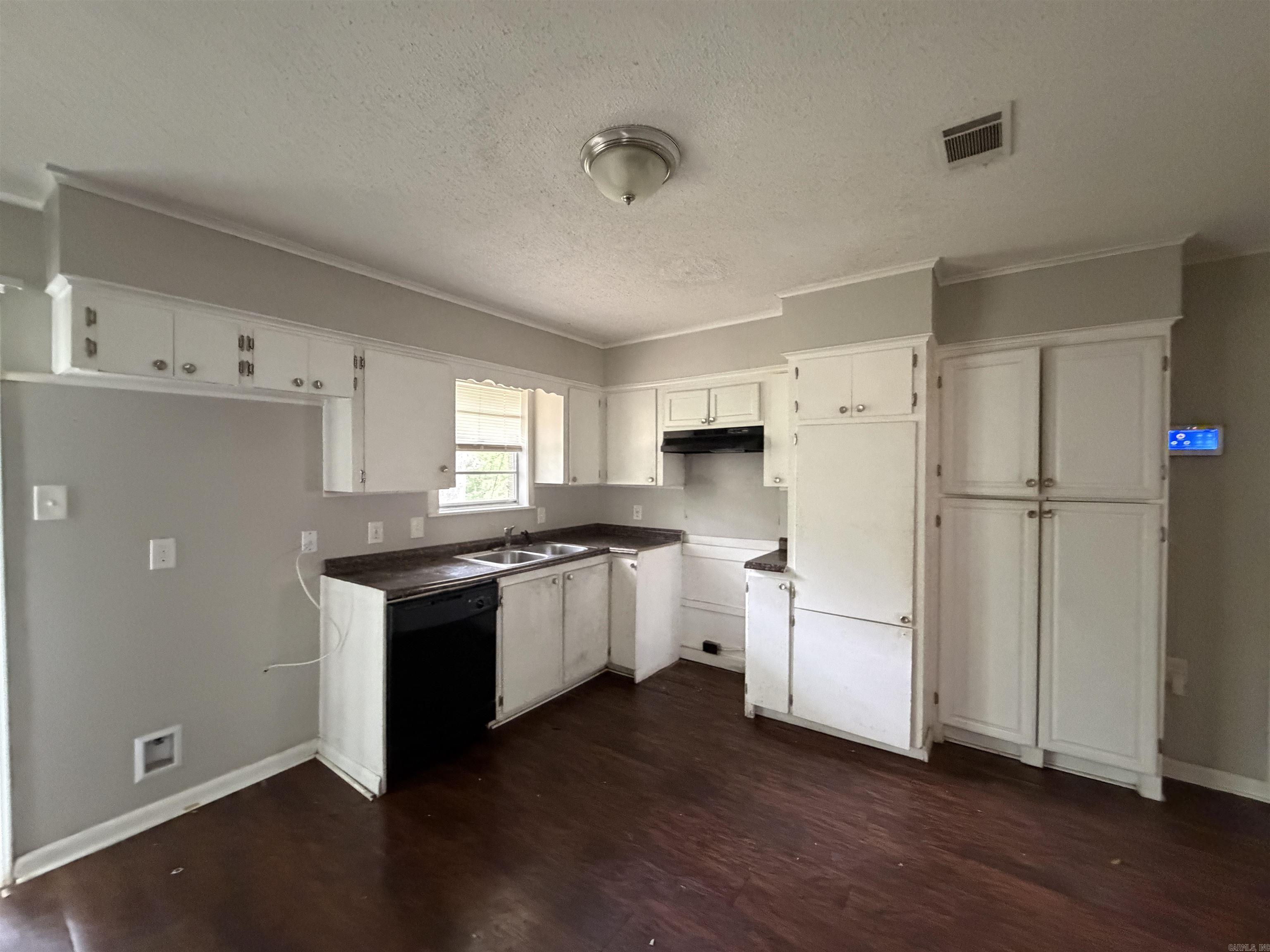 SKYLARK ADDN - Residential