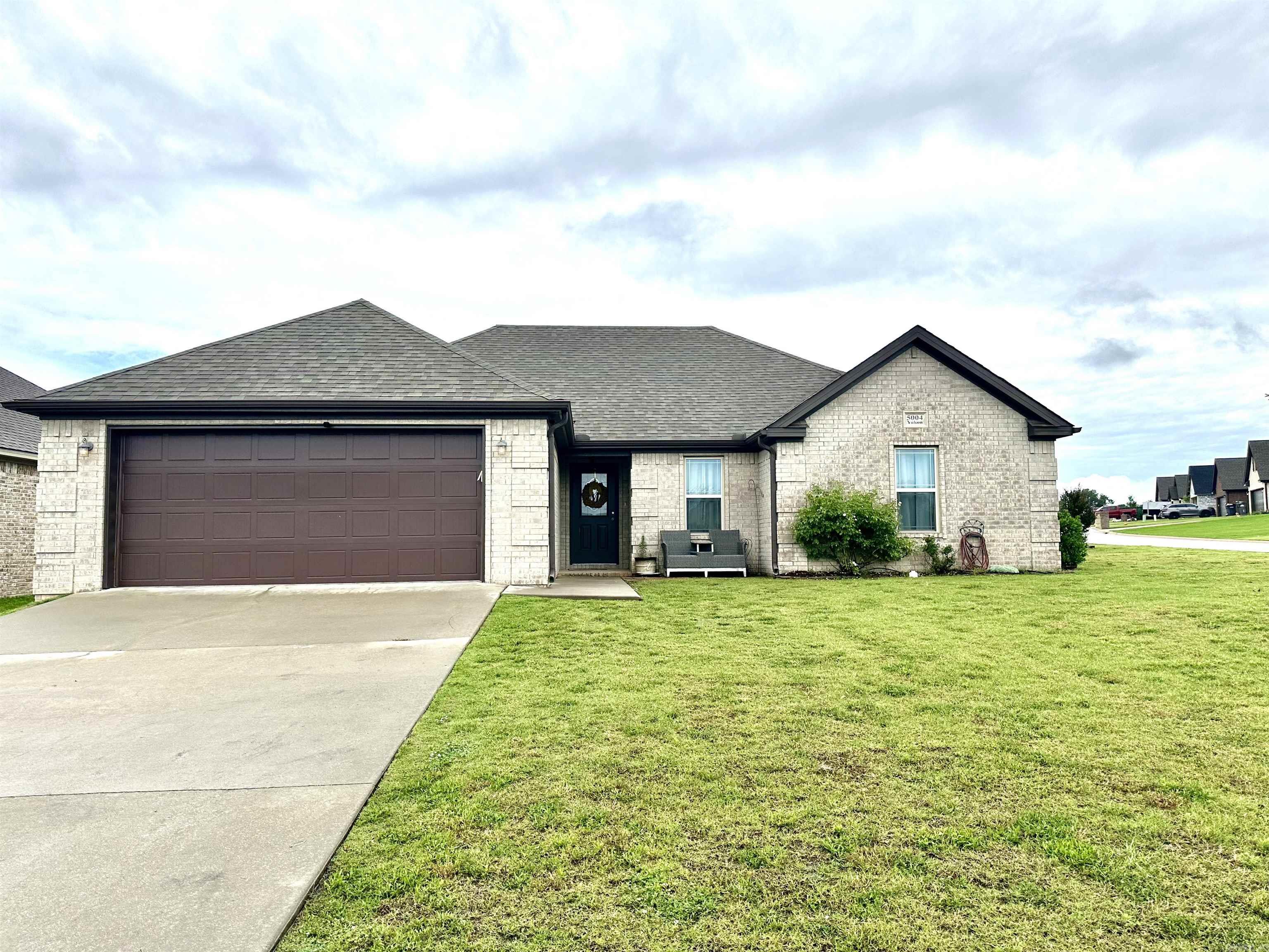 PROSPECT FARMS - Residential