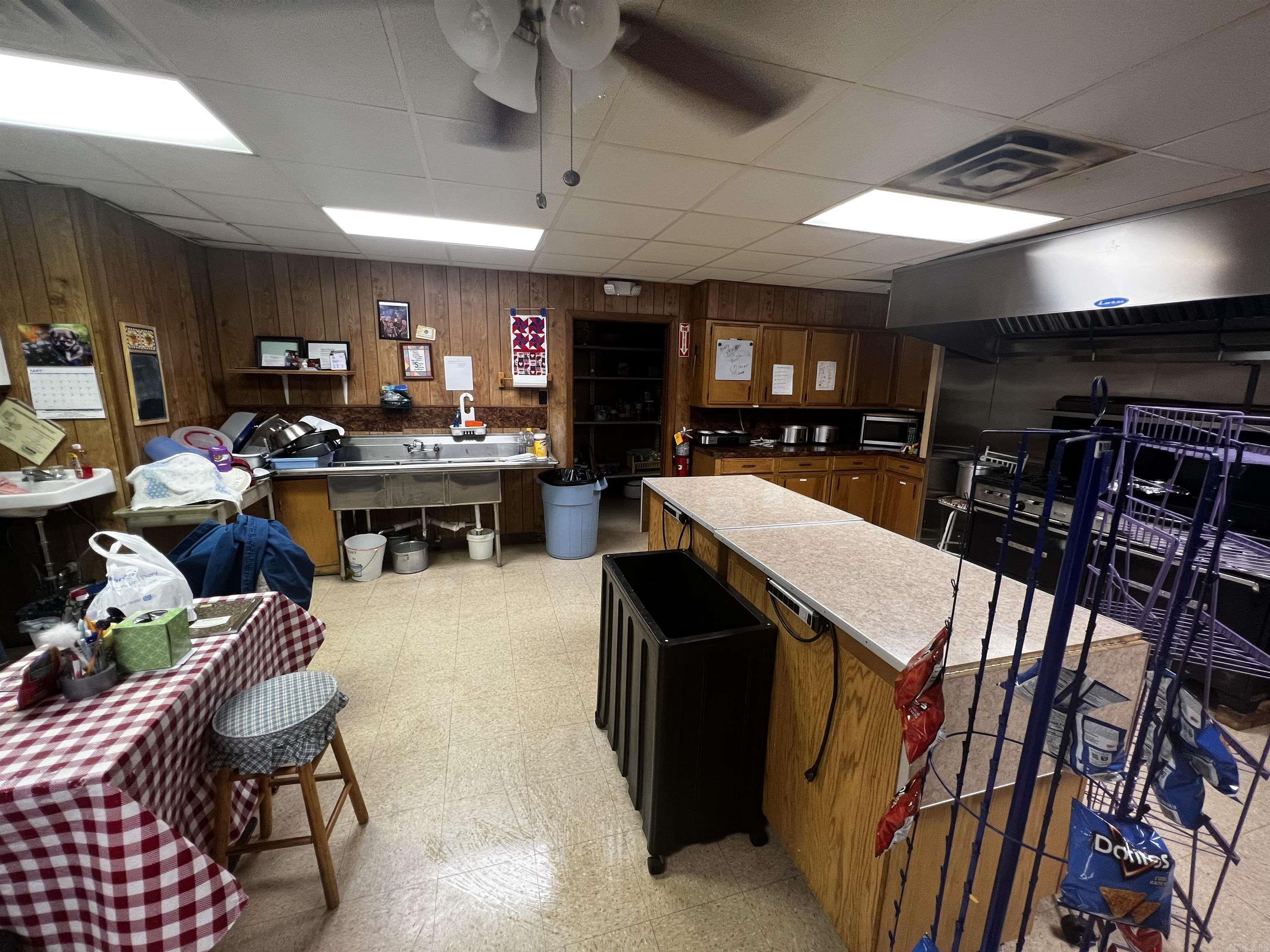 City of El Dorado - Commercial Sale