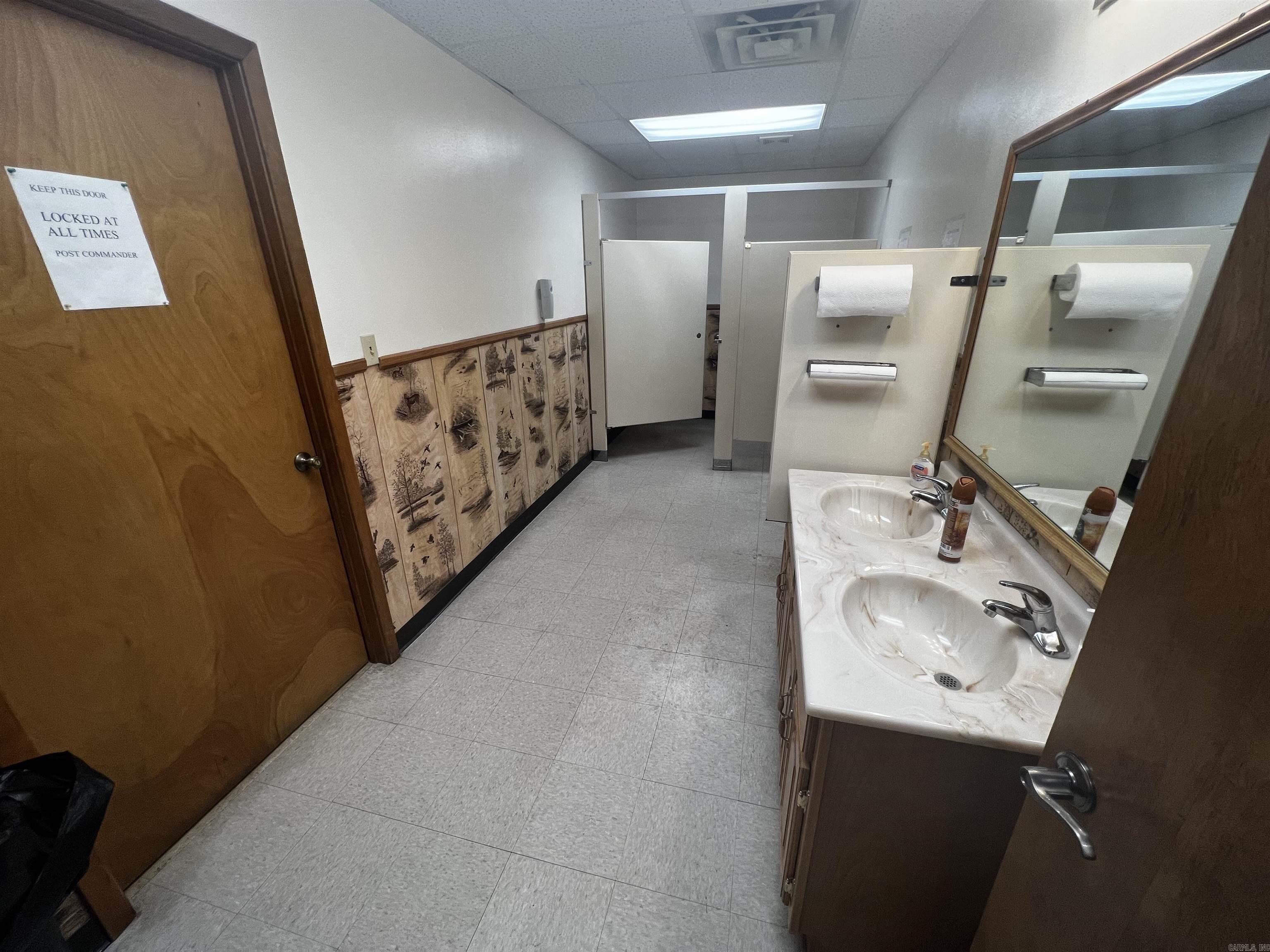 City of El Dorado - Commercial Sale