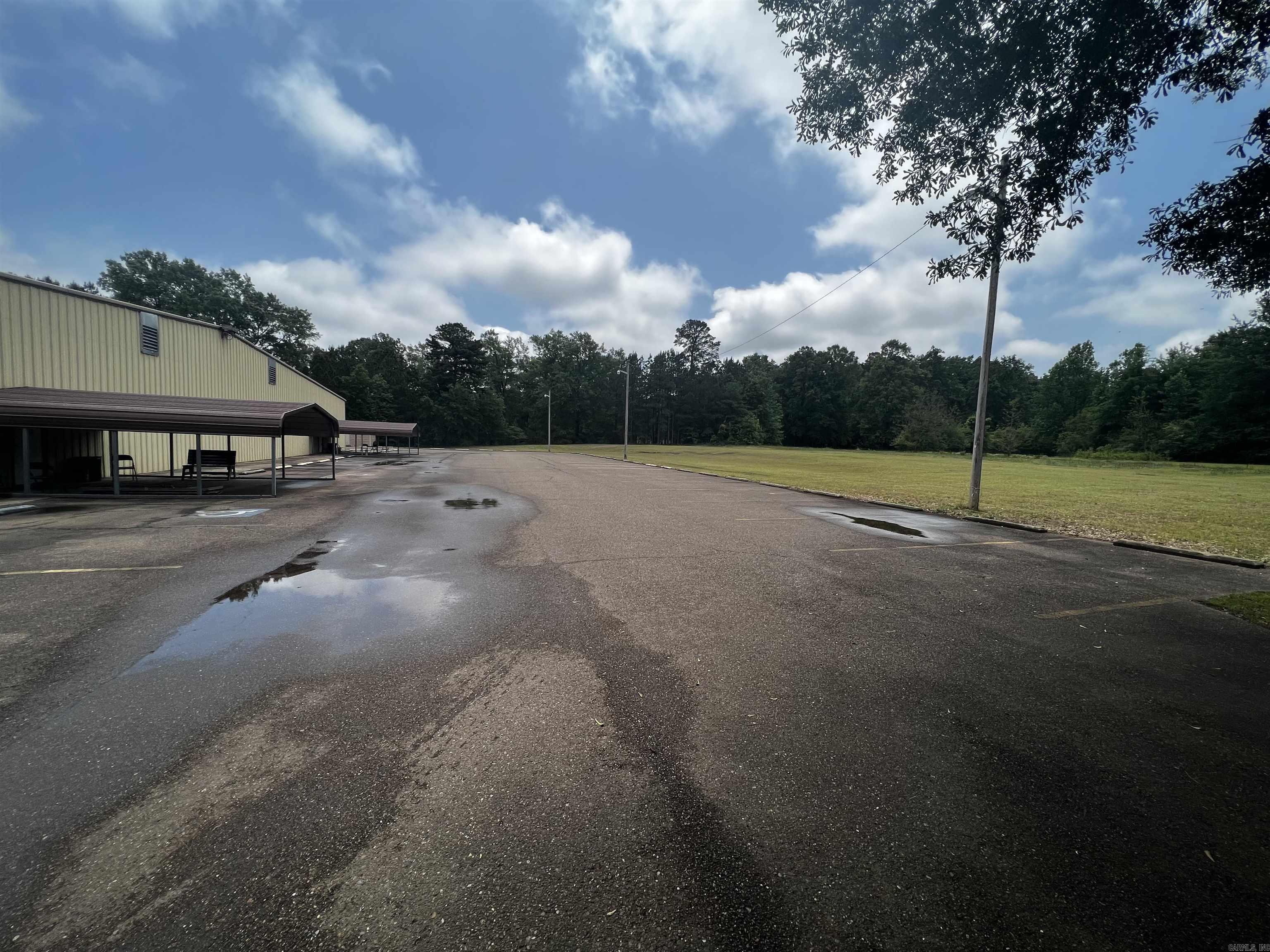 City of El Dorado - Commercial Sale