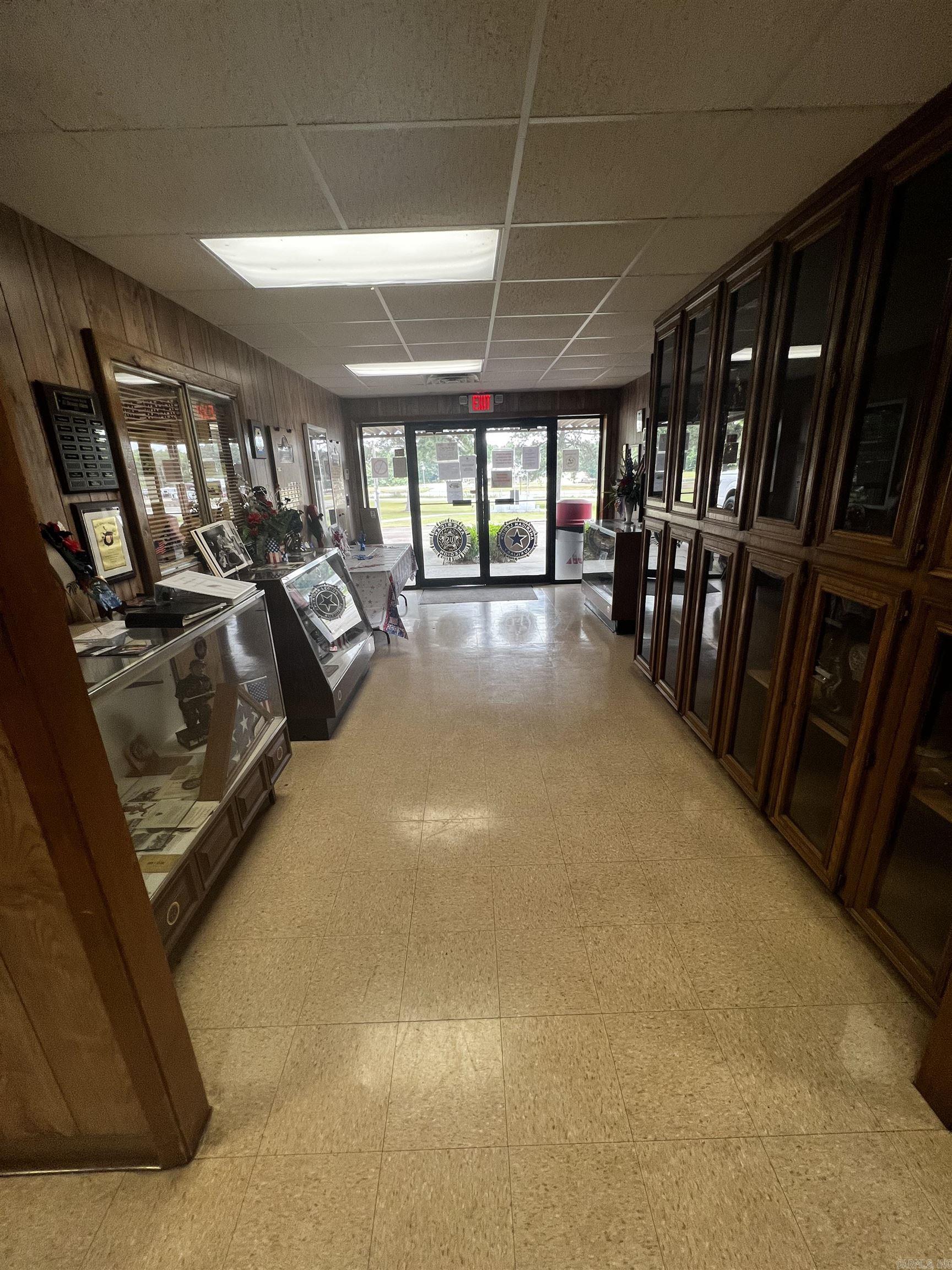 City of El Dorado - Commercial Sale