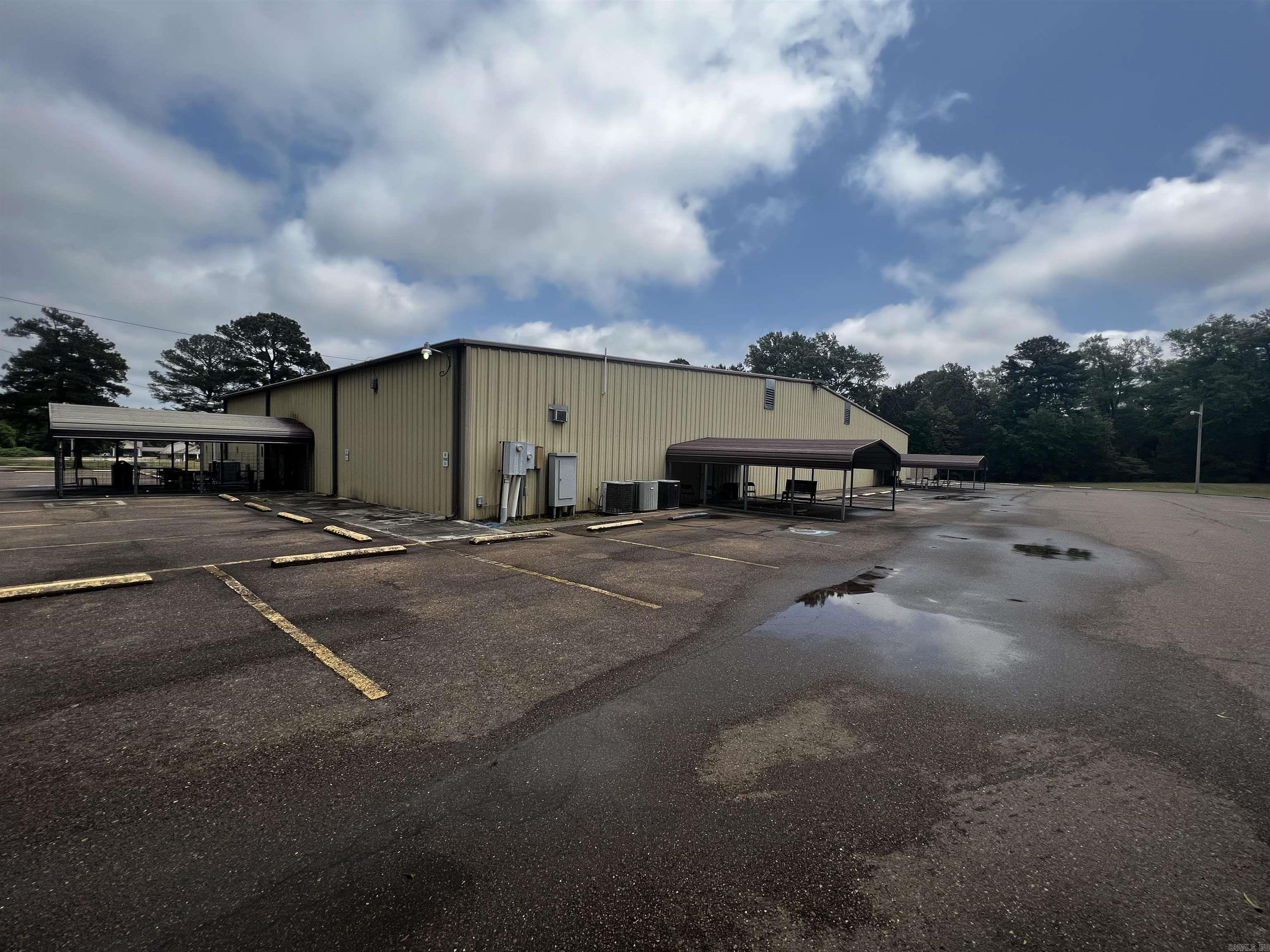 City of El Dorado - Commercial Sale