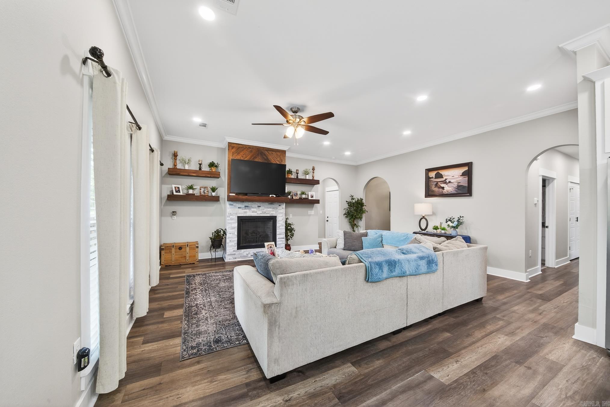 GREYSTONE - Residential