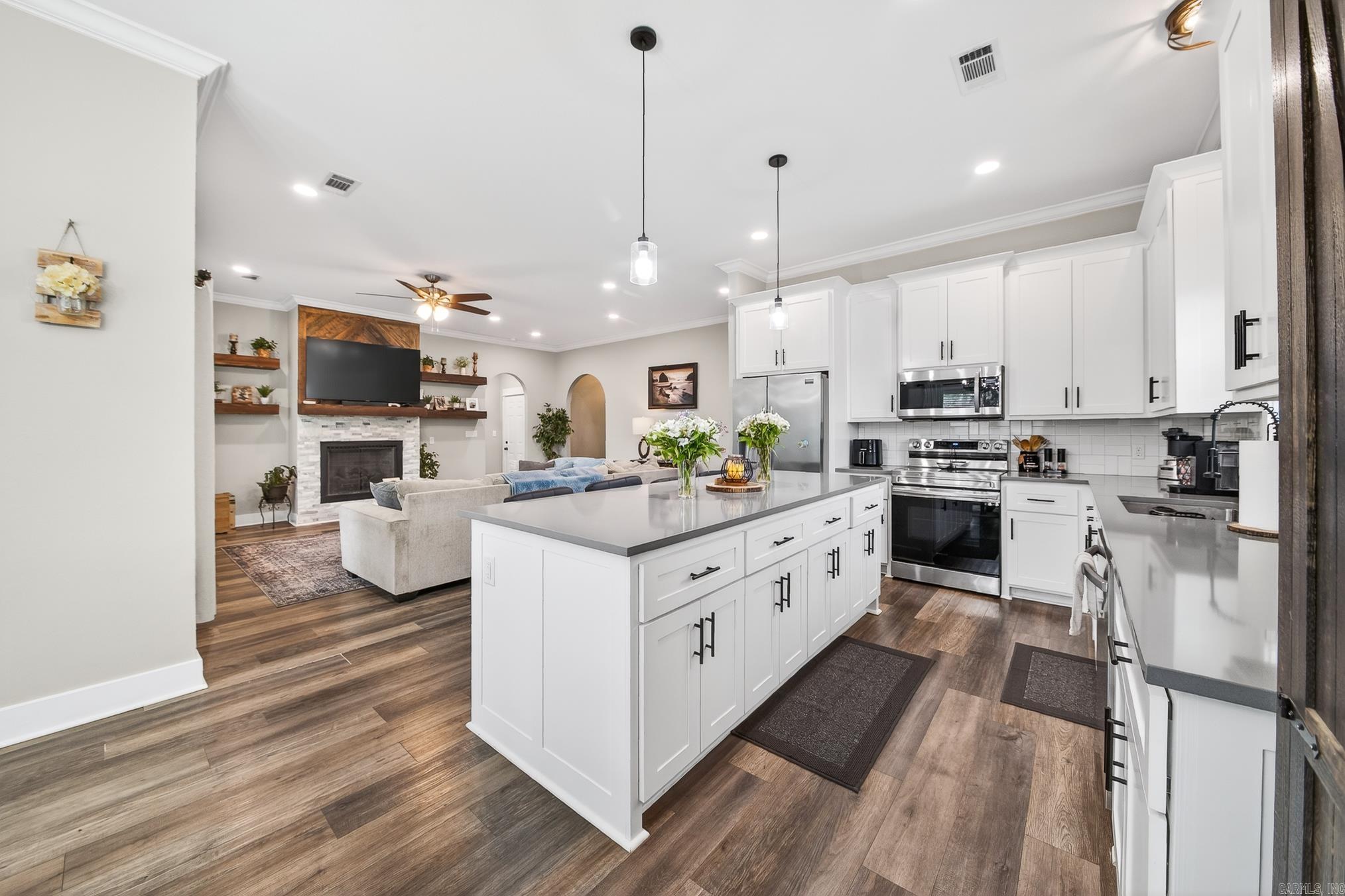 GREYSTONE - Residential