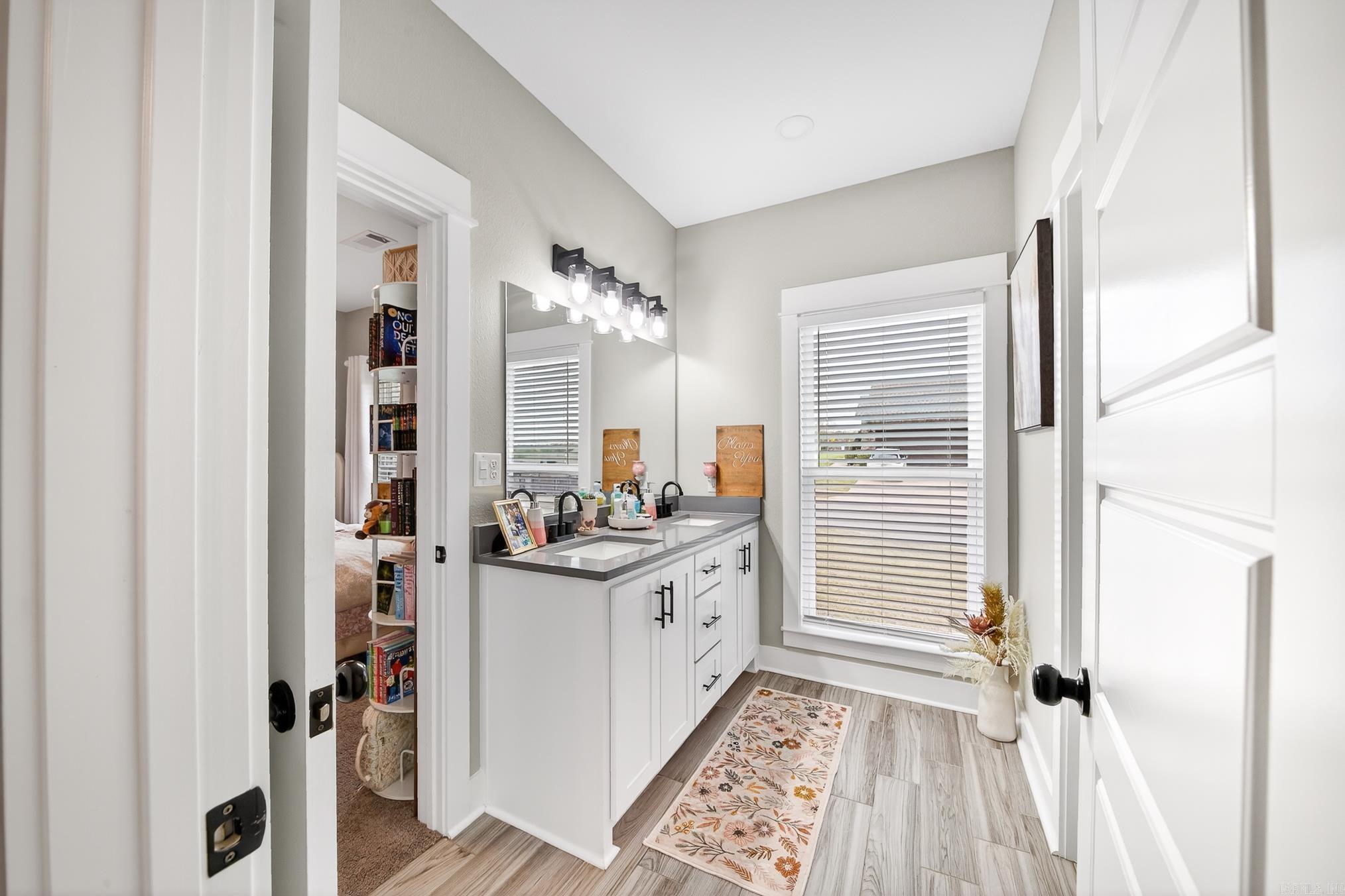 GREYSTONE - Residential