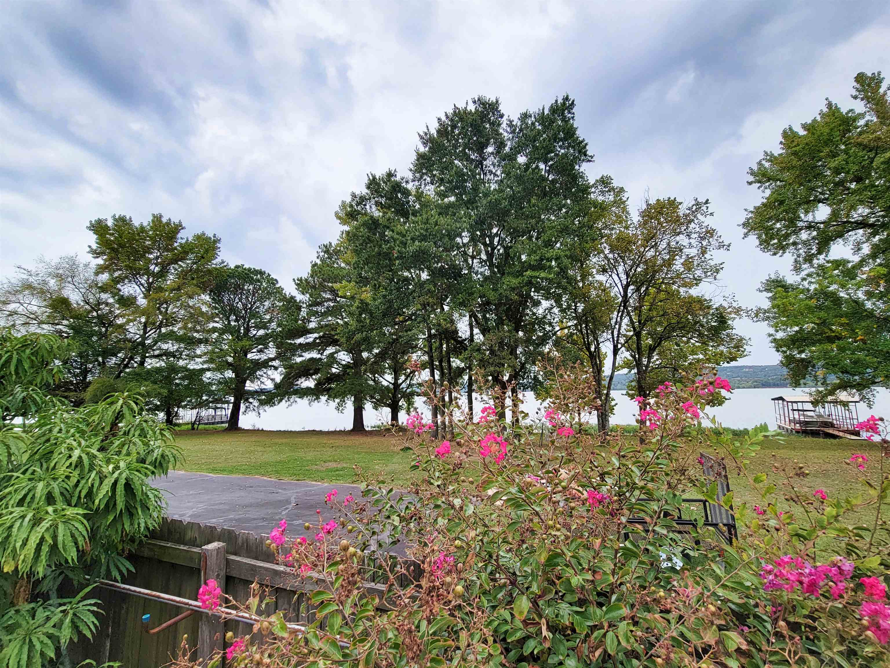 YENDRICK - Residential