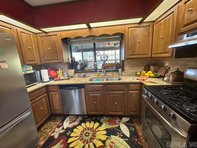 Pine Crest - Residential