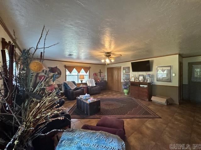 Pine Crest - Residential