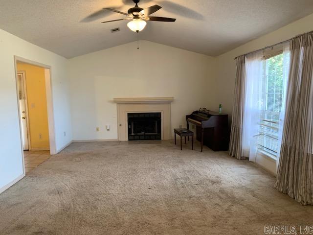 HUNTER'S - Residential