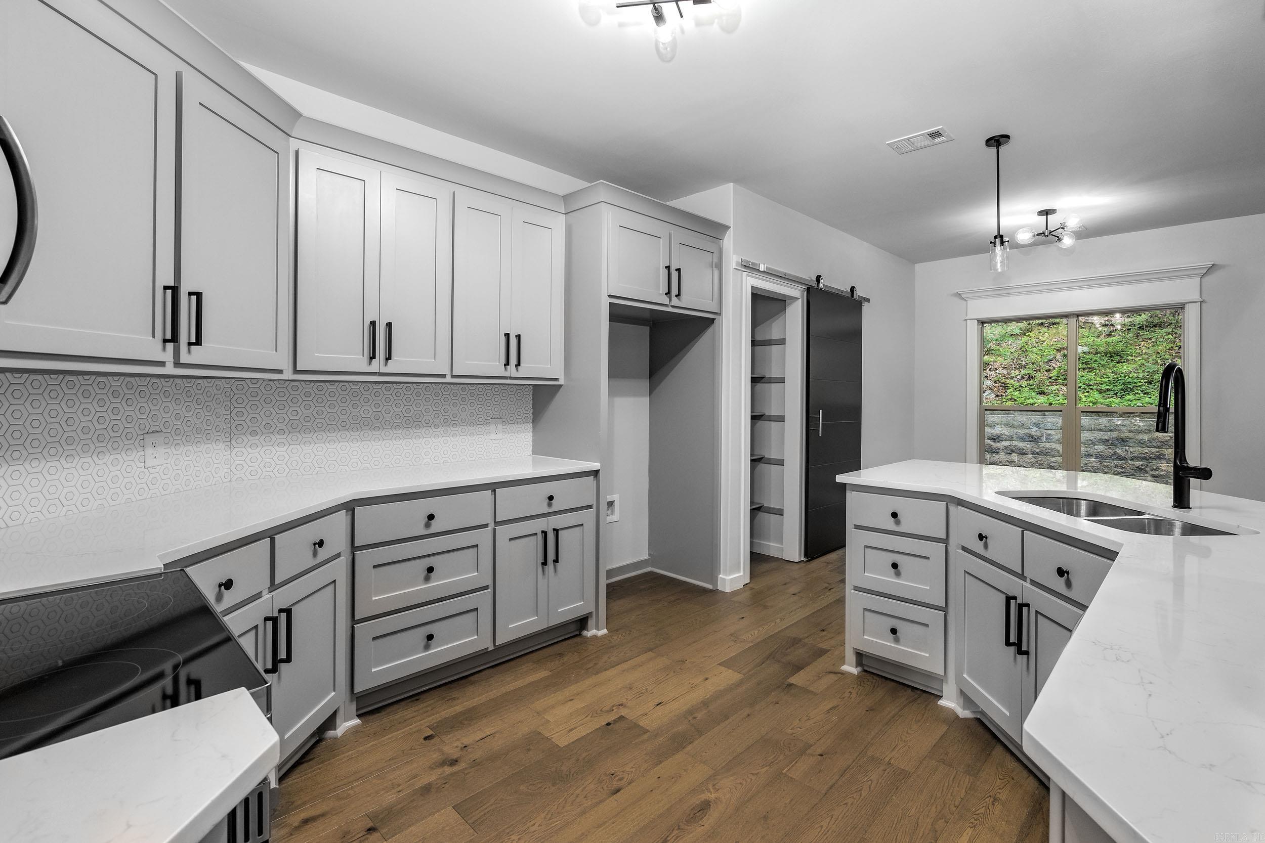 CHENAL VALLEY CHALAMONT PLACE - Residential