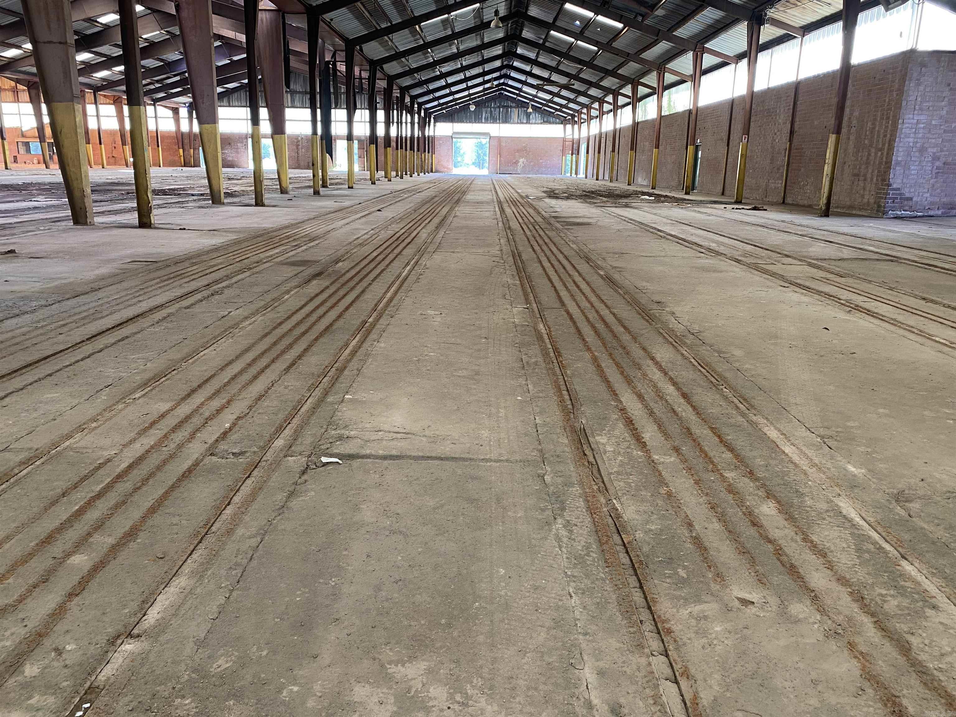 Not in List - Commercial Sale