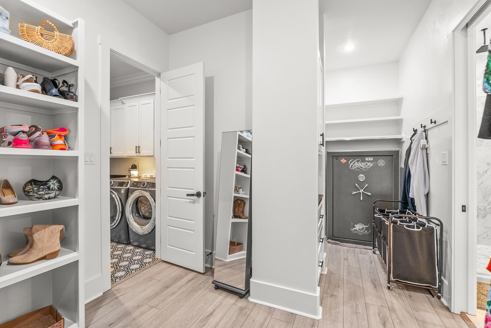 CHENAL VALLEY "FALSTONE COURT" - Residential