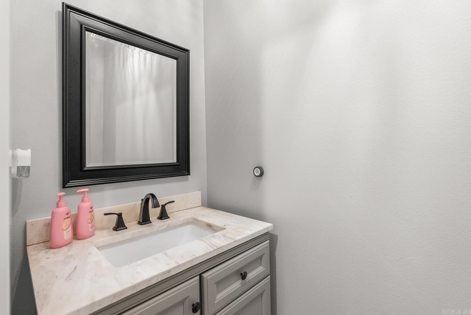 CHENAL VALLEY "FALSTONE COURT" - Residential