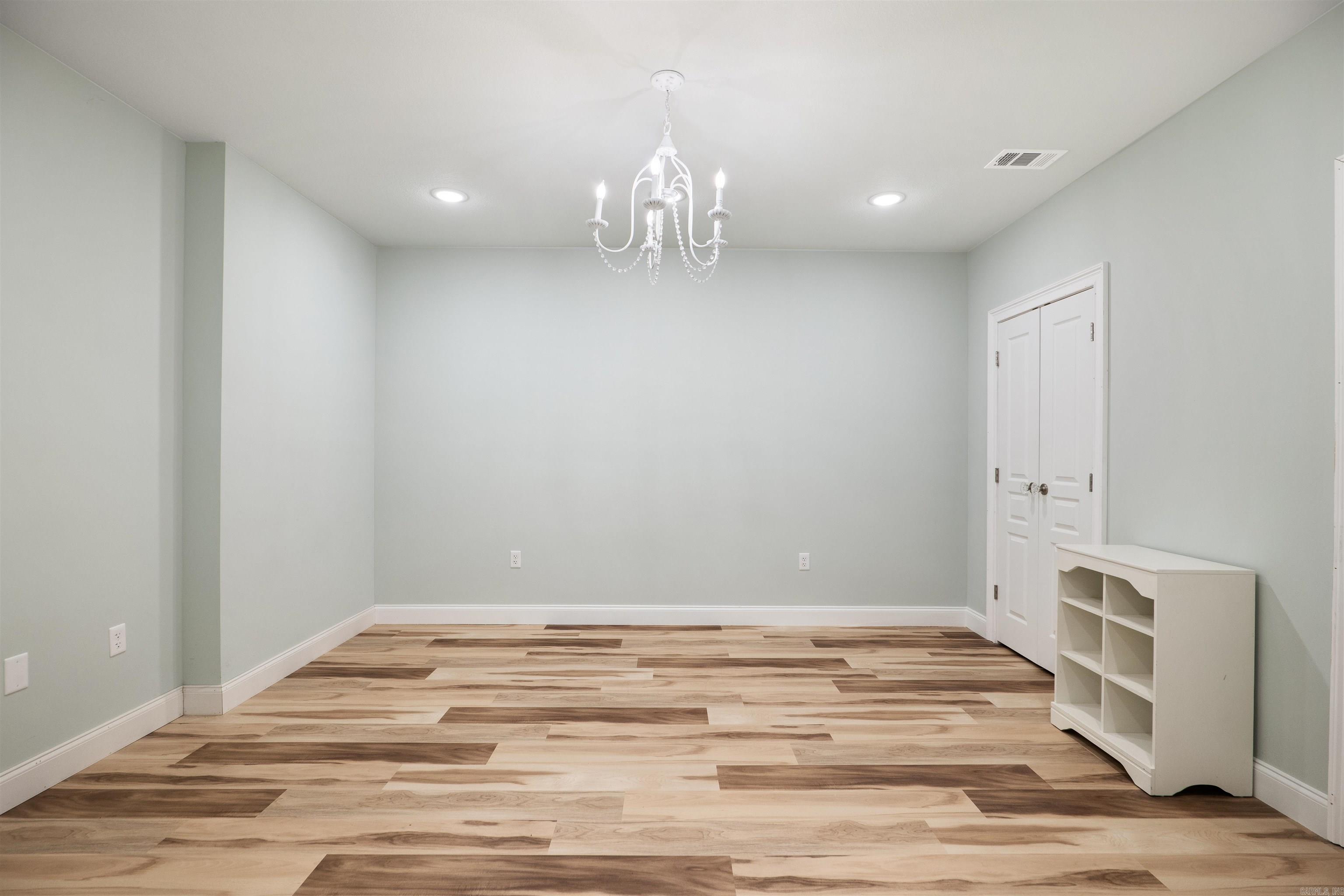 BELLA RIDGE - Residential