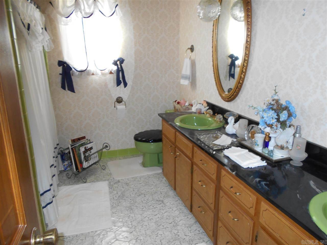 INDIAN HILLS - Residential