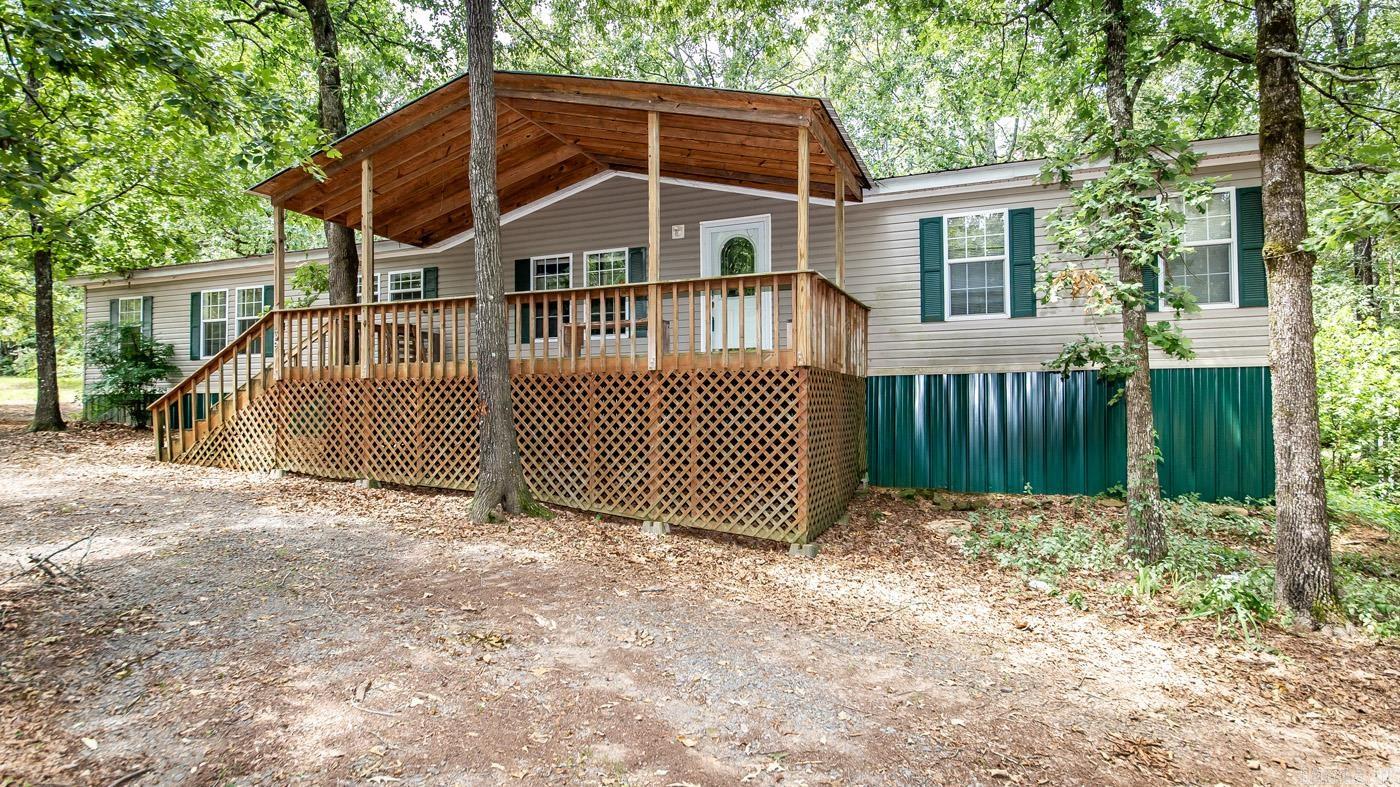 Pine Oaks Villa - Residential