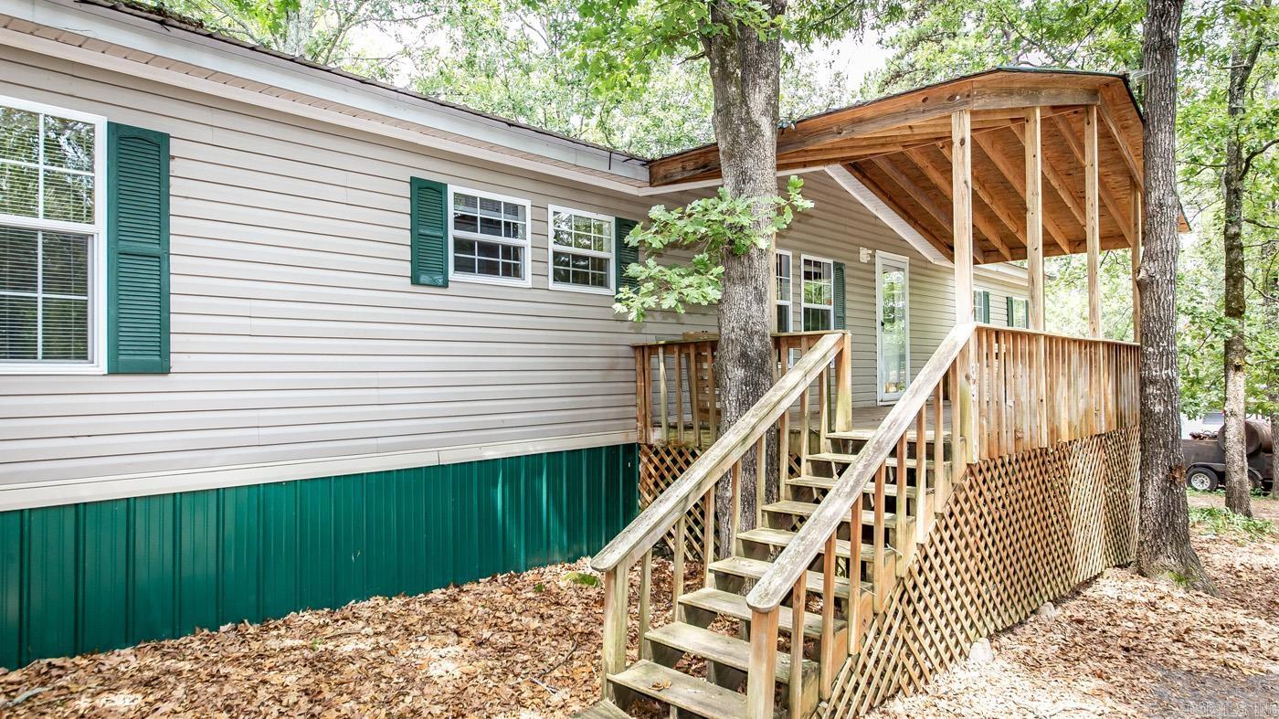 Pine Oaks Villa - Residential