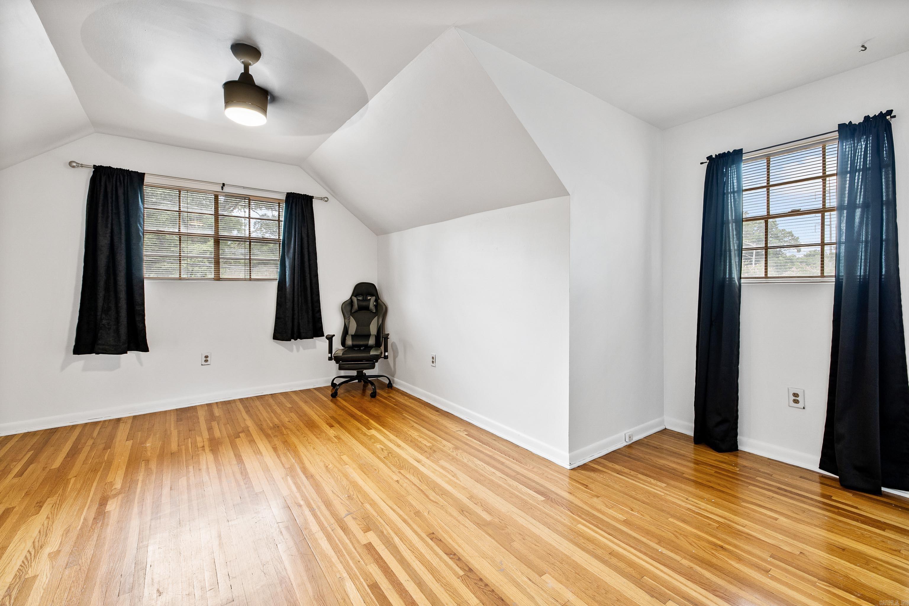 WEST MARKHAM STREET - Residential