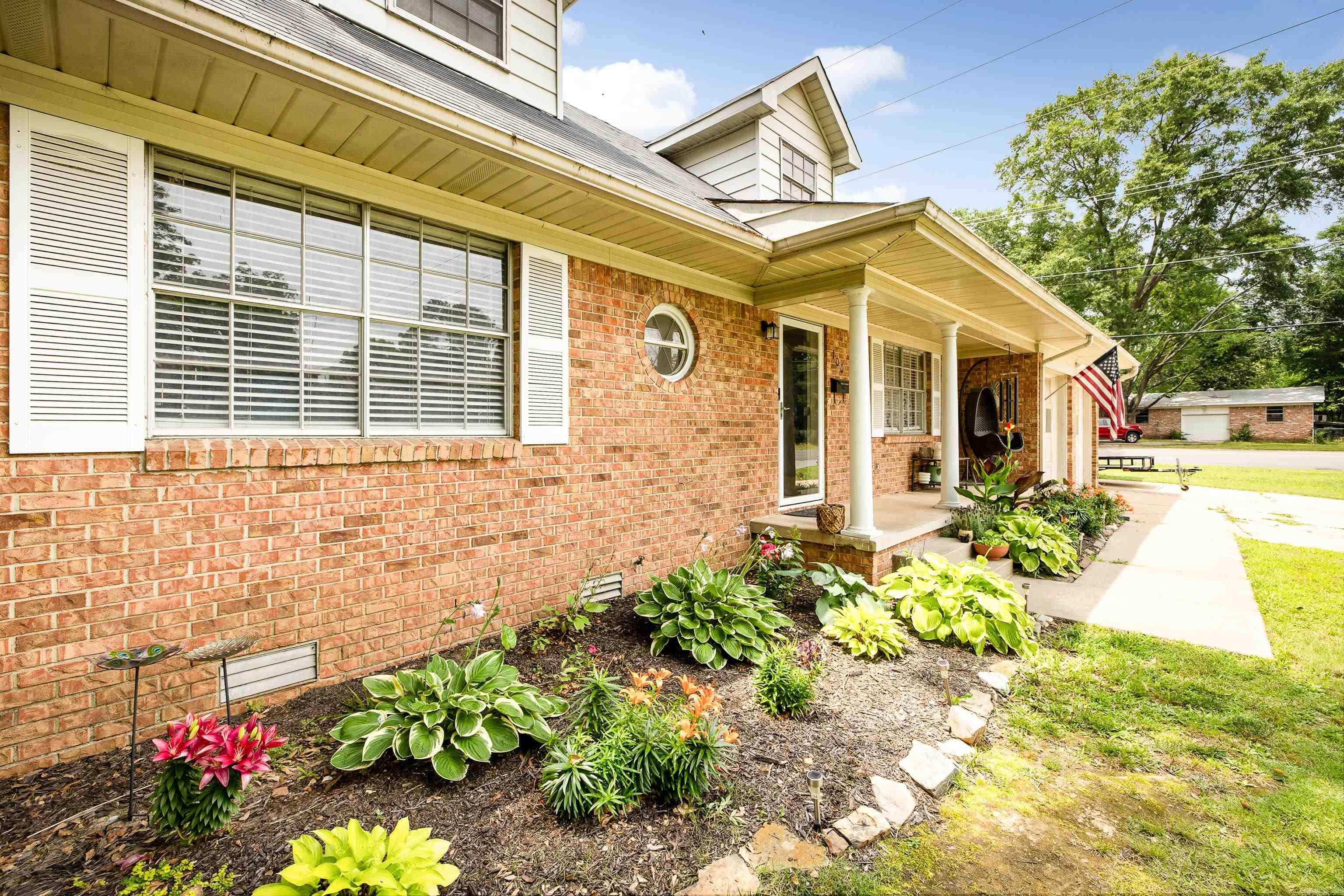 WEST MARKHAM STREET - Residential