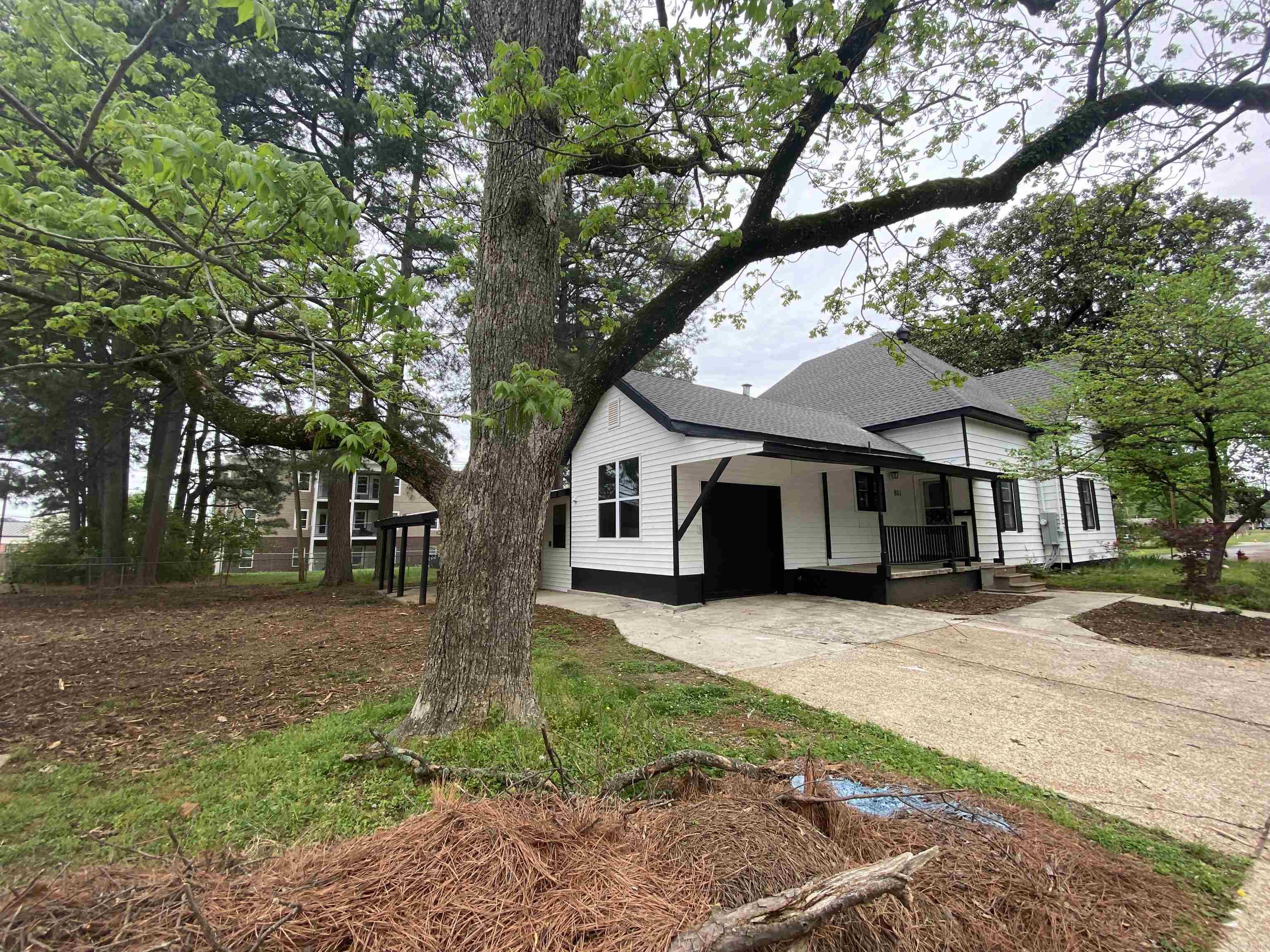 Searcy Outlots - Residential