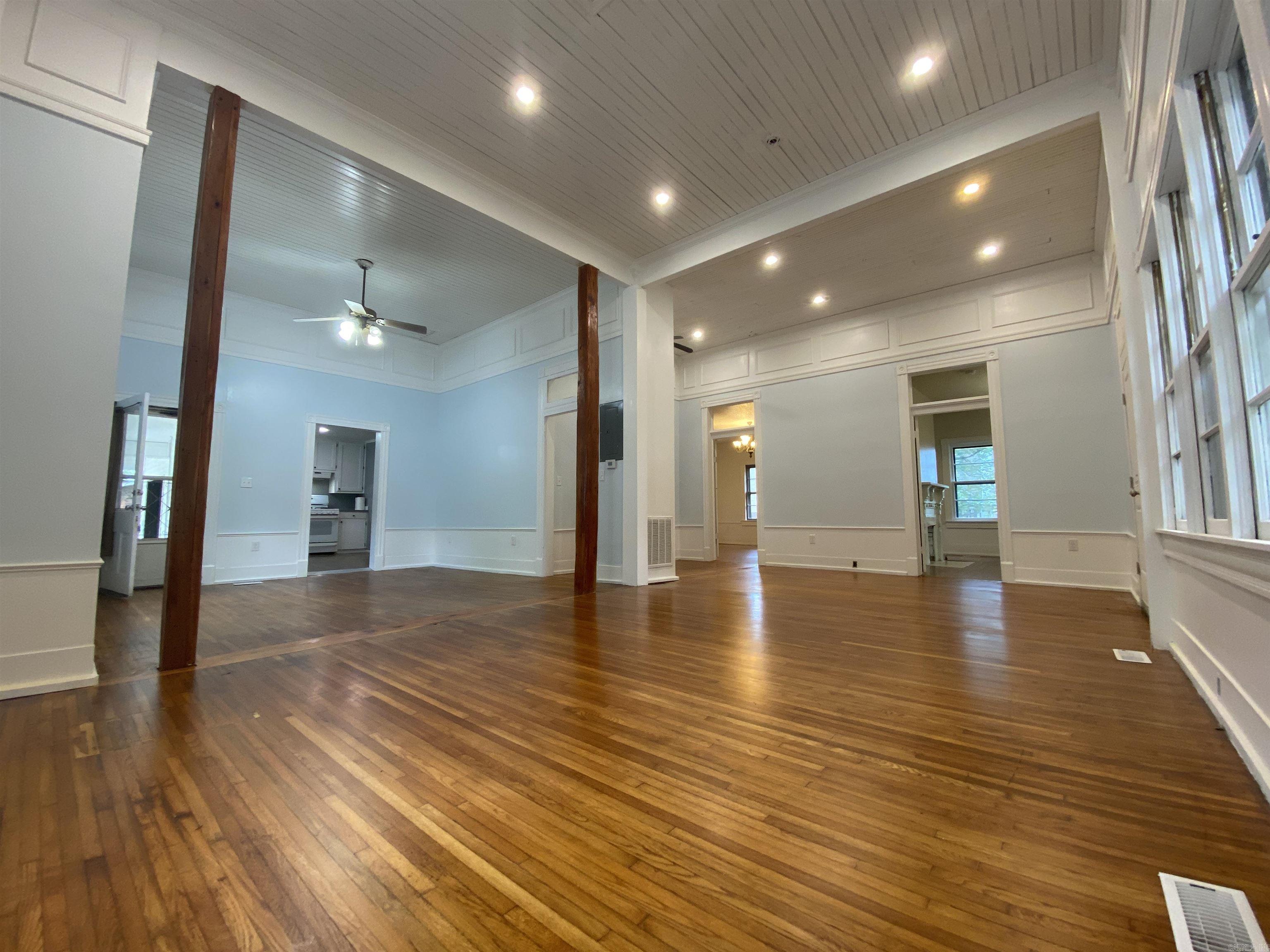 Searcy Outlots - Residential