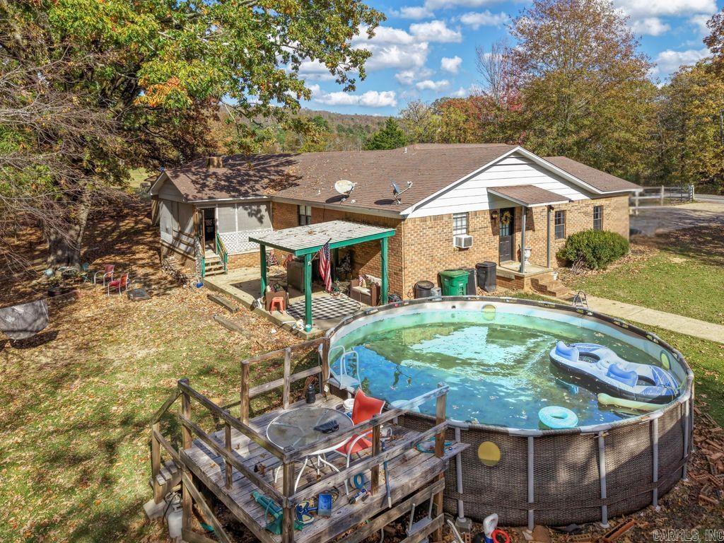 Metes & Bounds - Residential Income