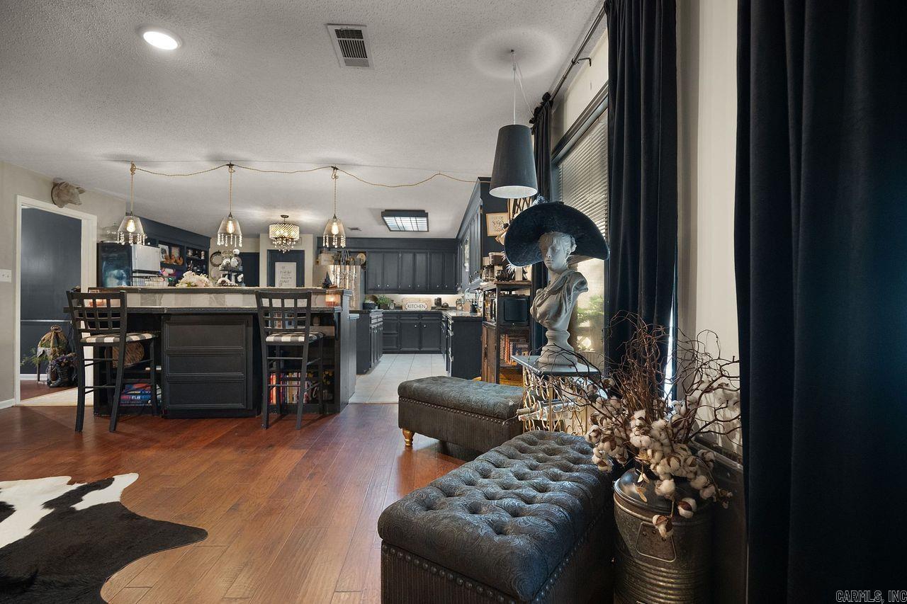 Metes & Bounds - Residential Income